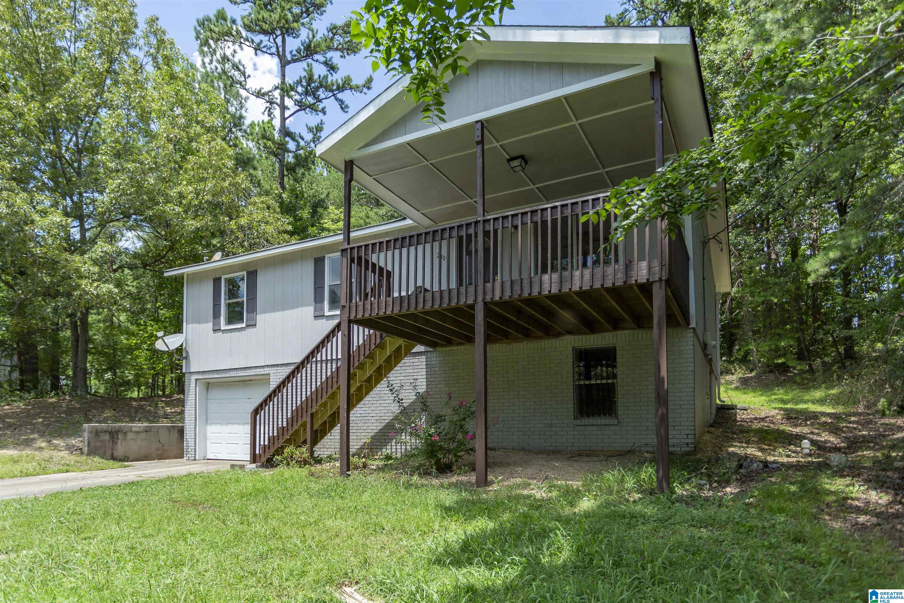 2903 CREEK LANE NE