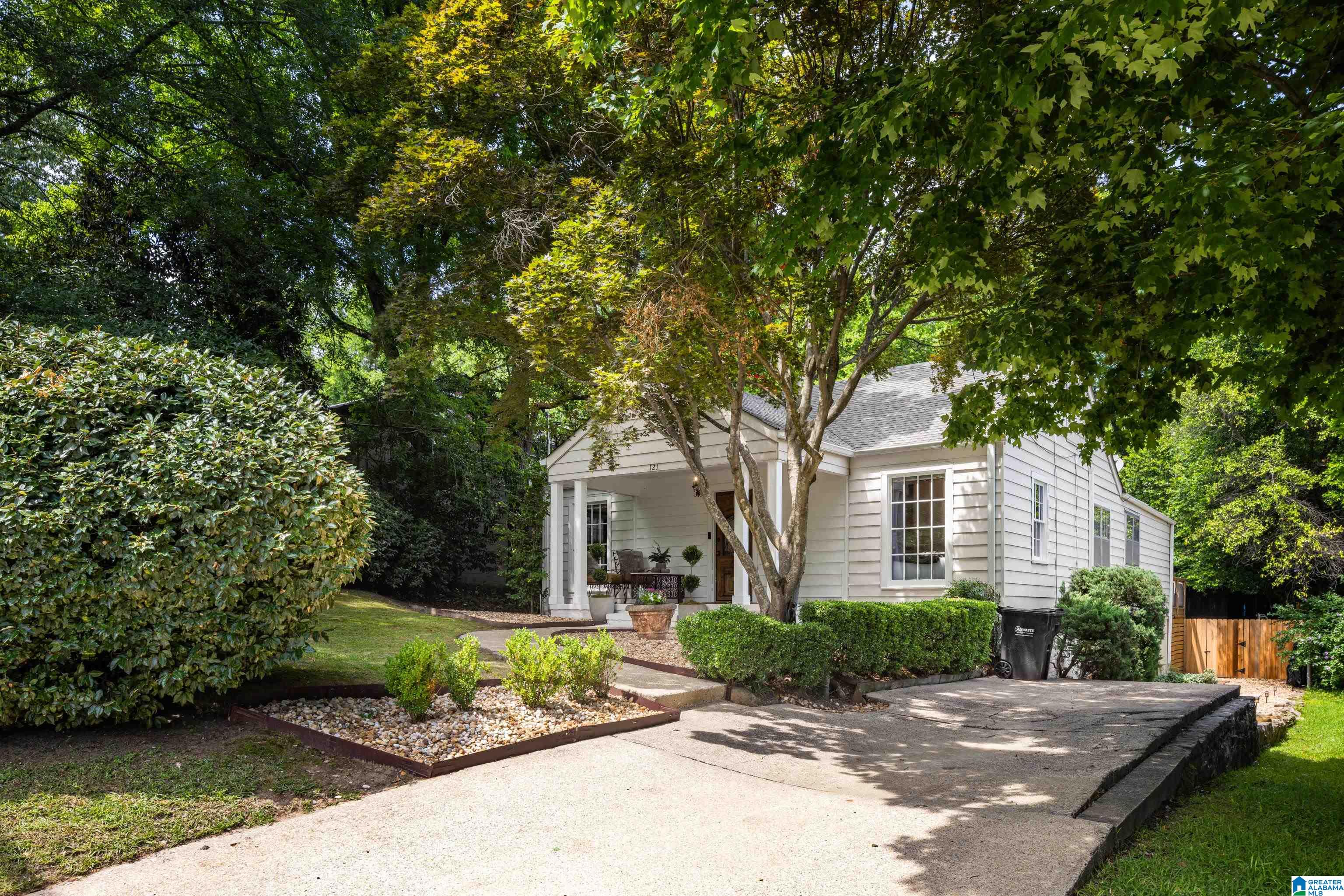 121 CHERRY STREET