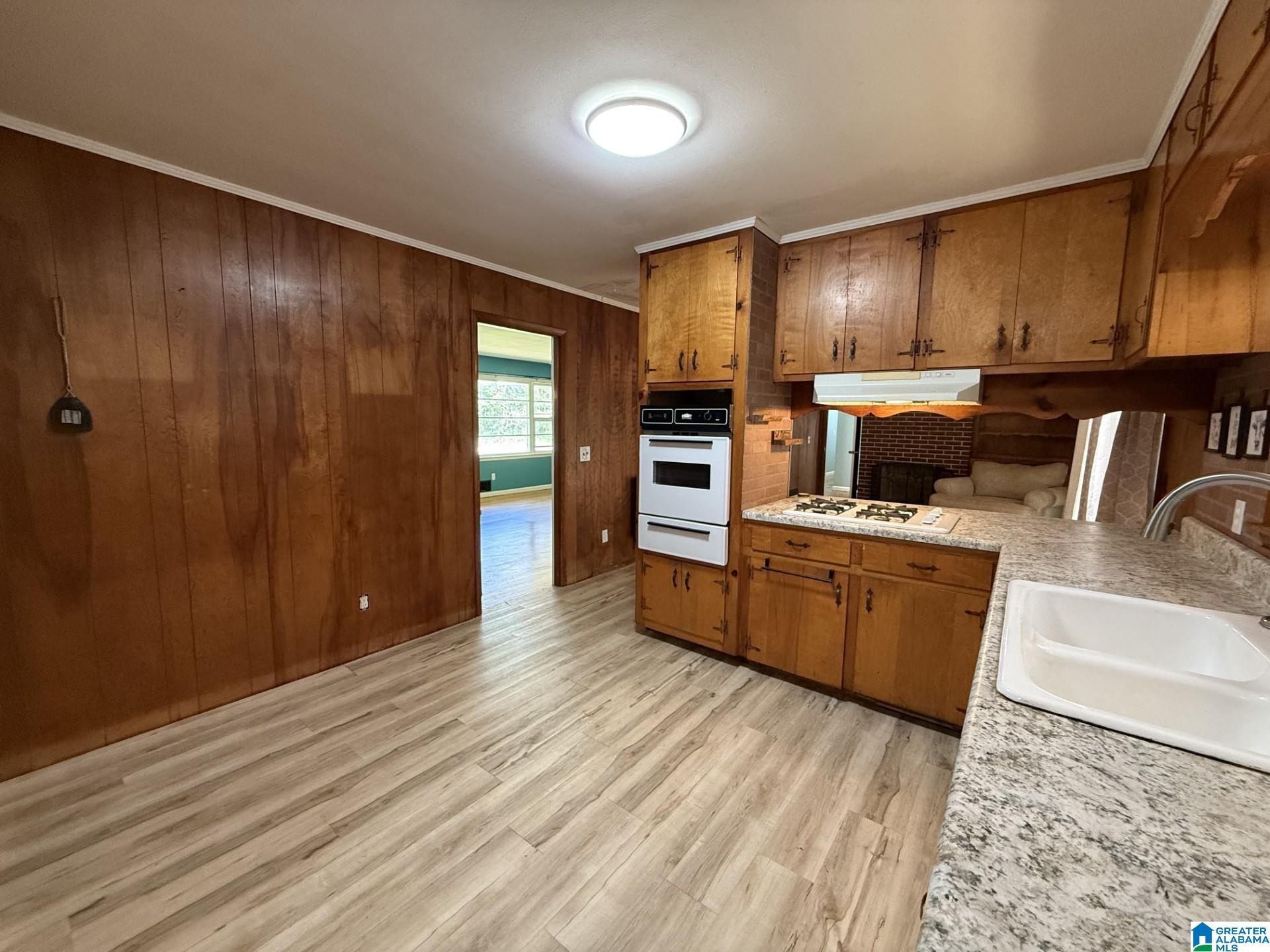 811 COUNTY ROAD 103