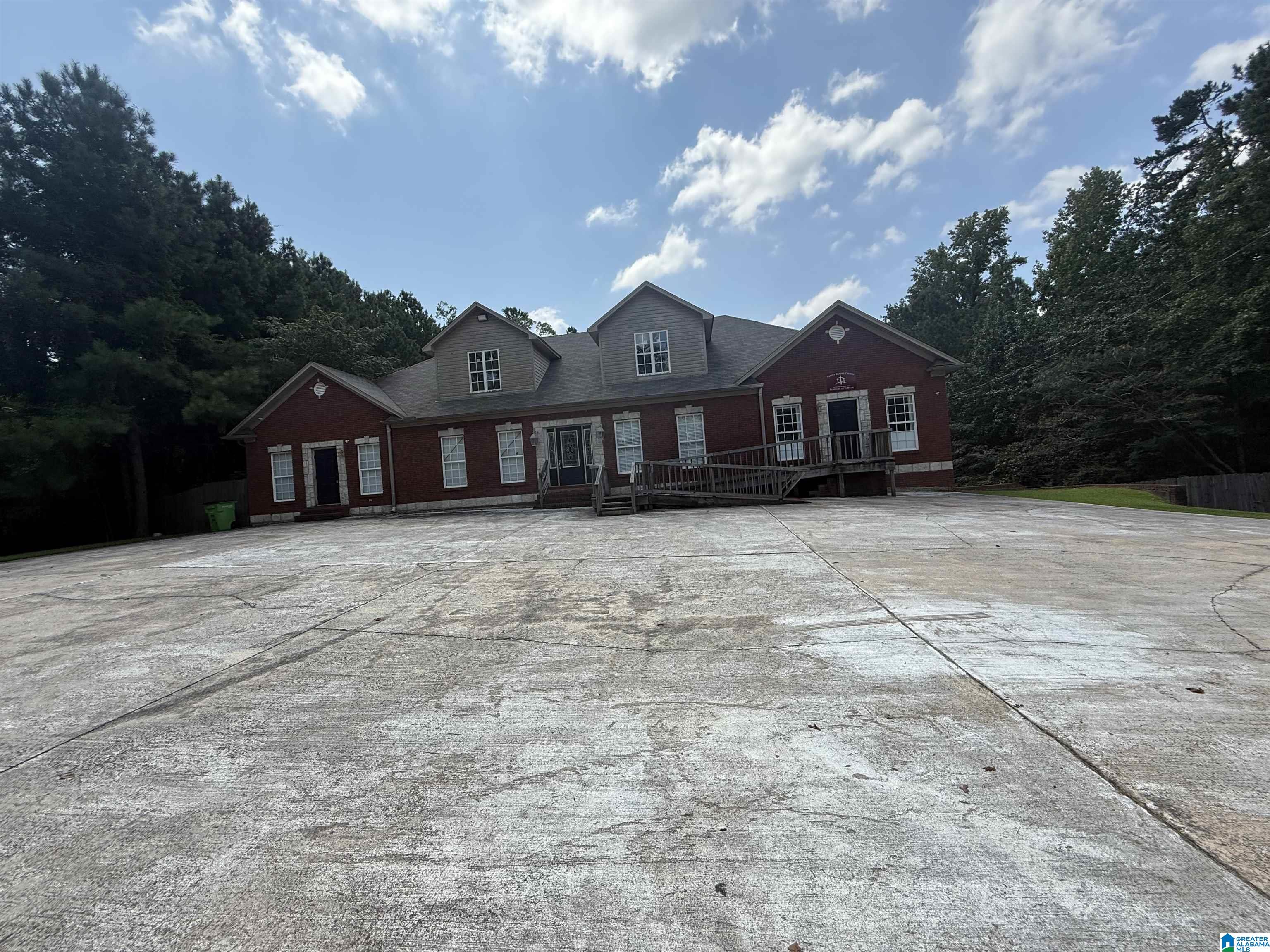 Photo 1 of 33 — 1232 ARGO MARGARET ROAD, ODENVILLE, AL 35120