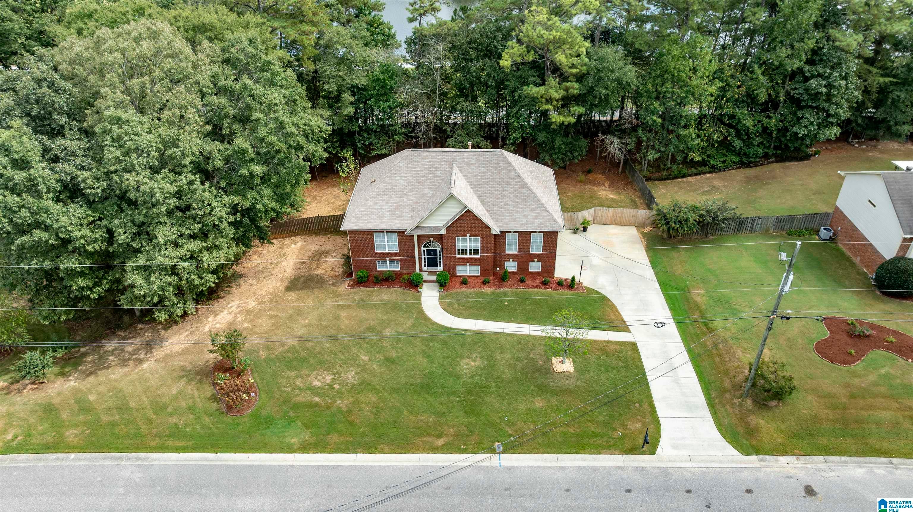 144 WOODBURY DRIVE