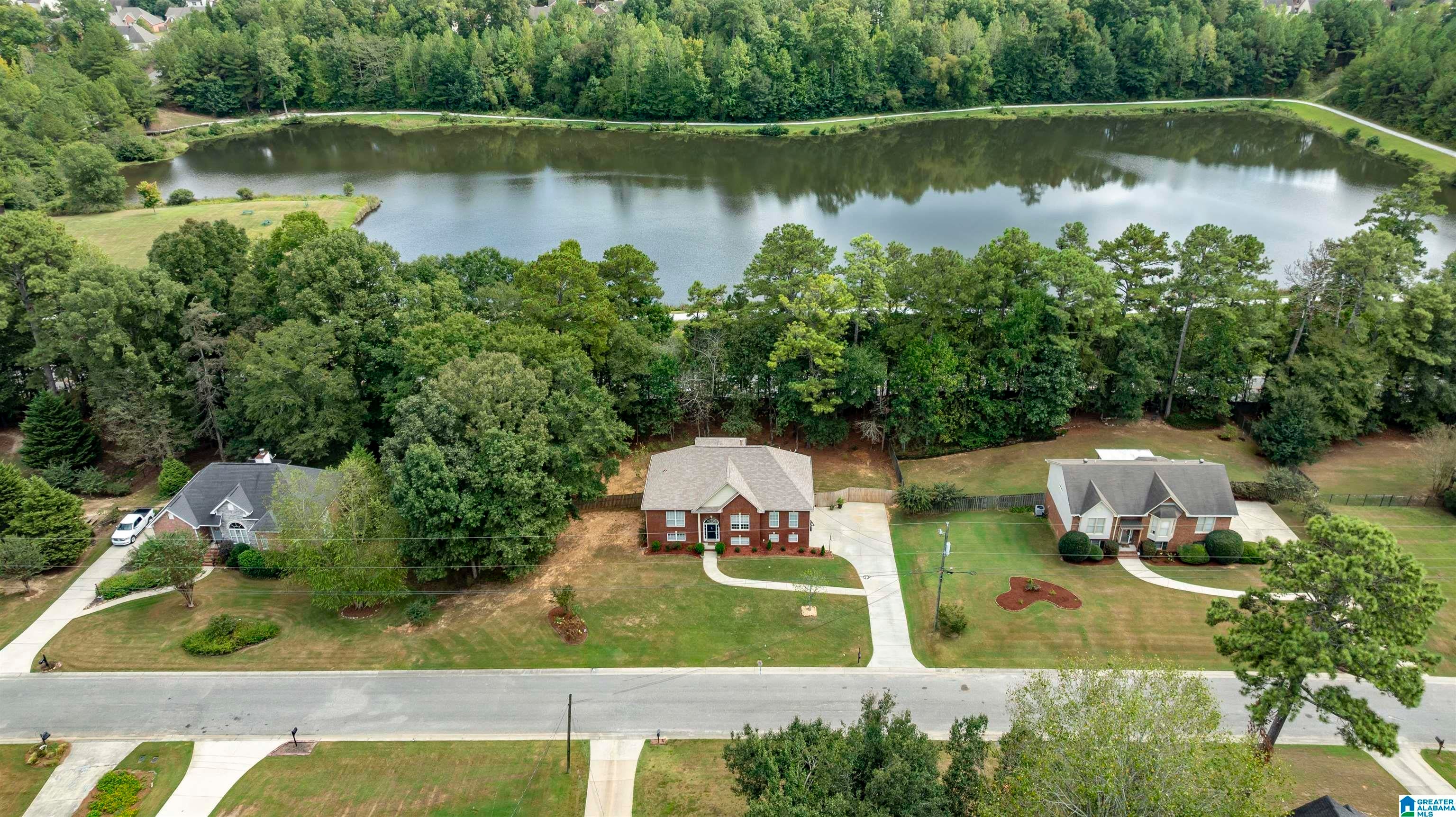 144 WOODBURY DRIVE