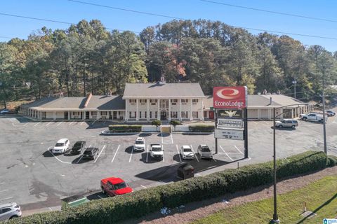 1535 MONTGOMERY HIGHWAY HOOVER AL 35216