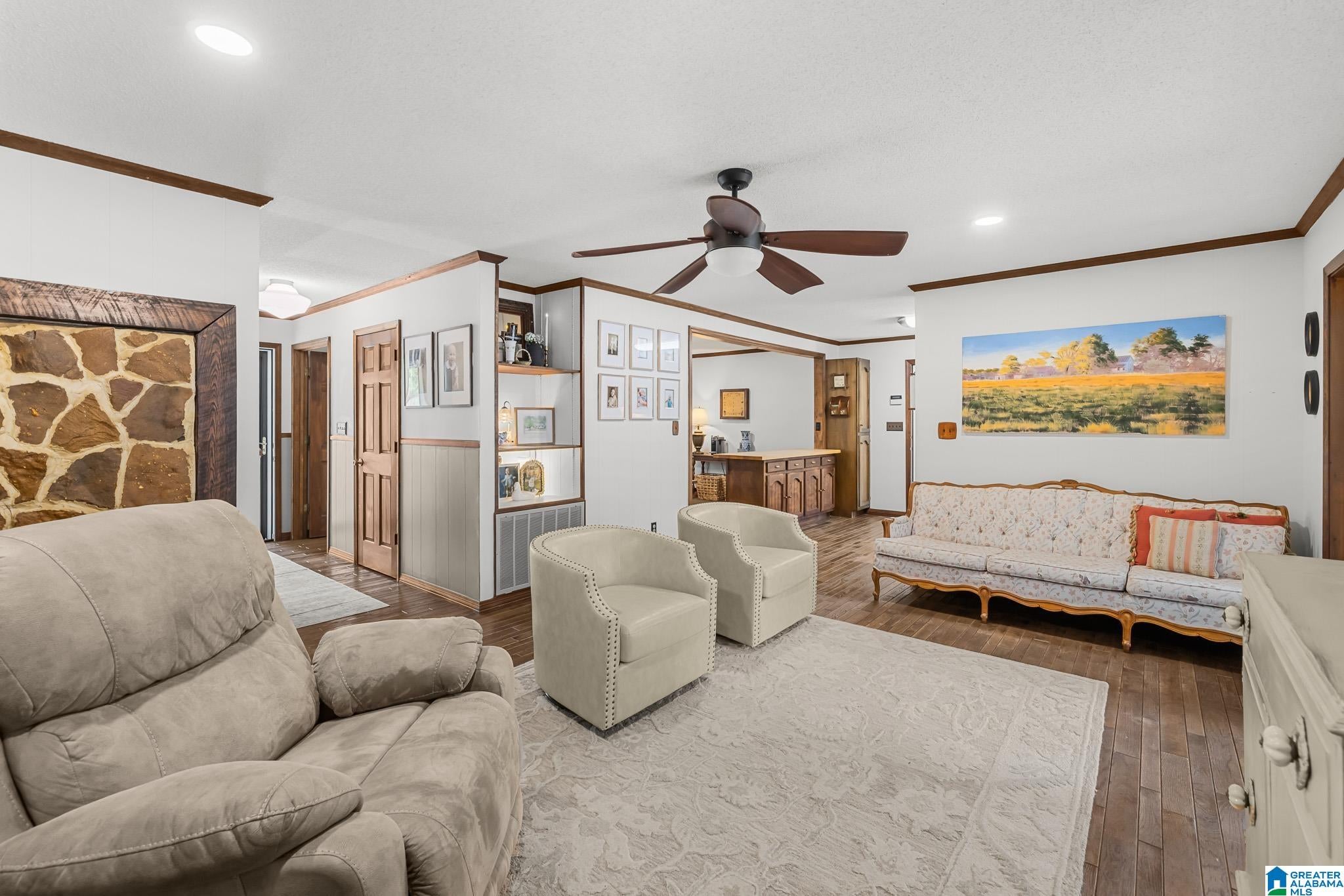 1049 COUNTY ROAD 108 - Photo 4