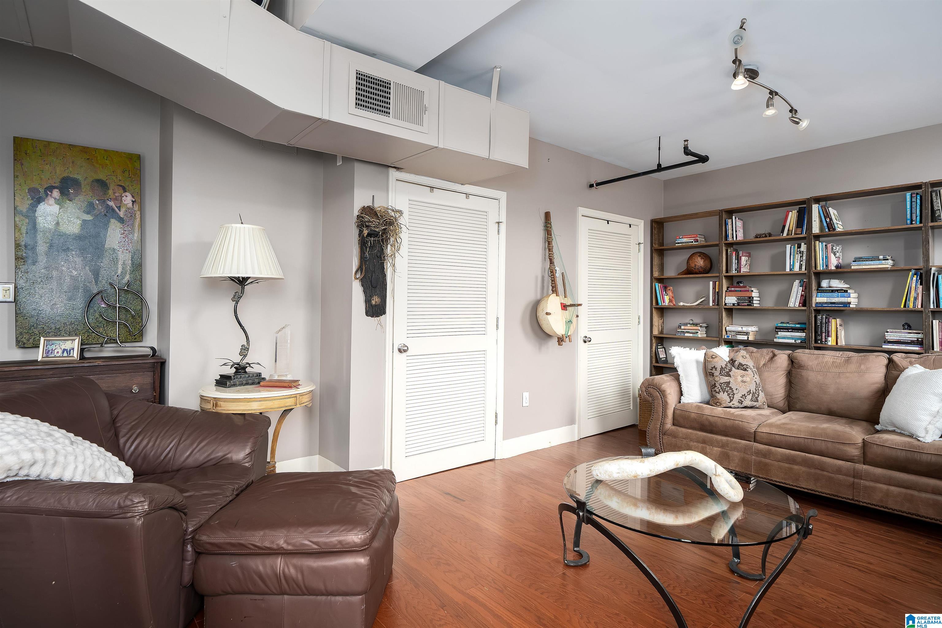 2201 1ST AVENUE N 400C