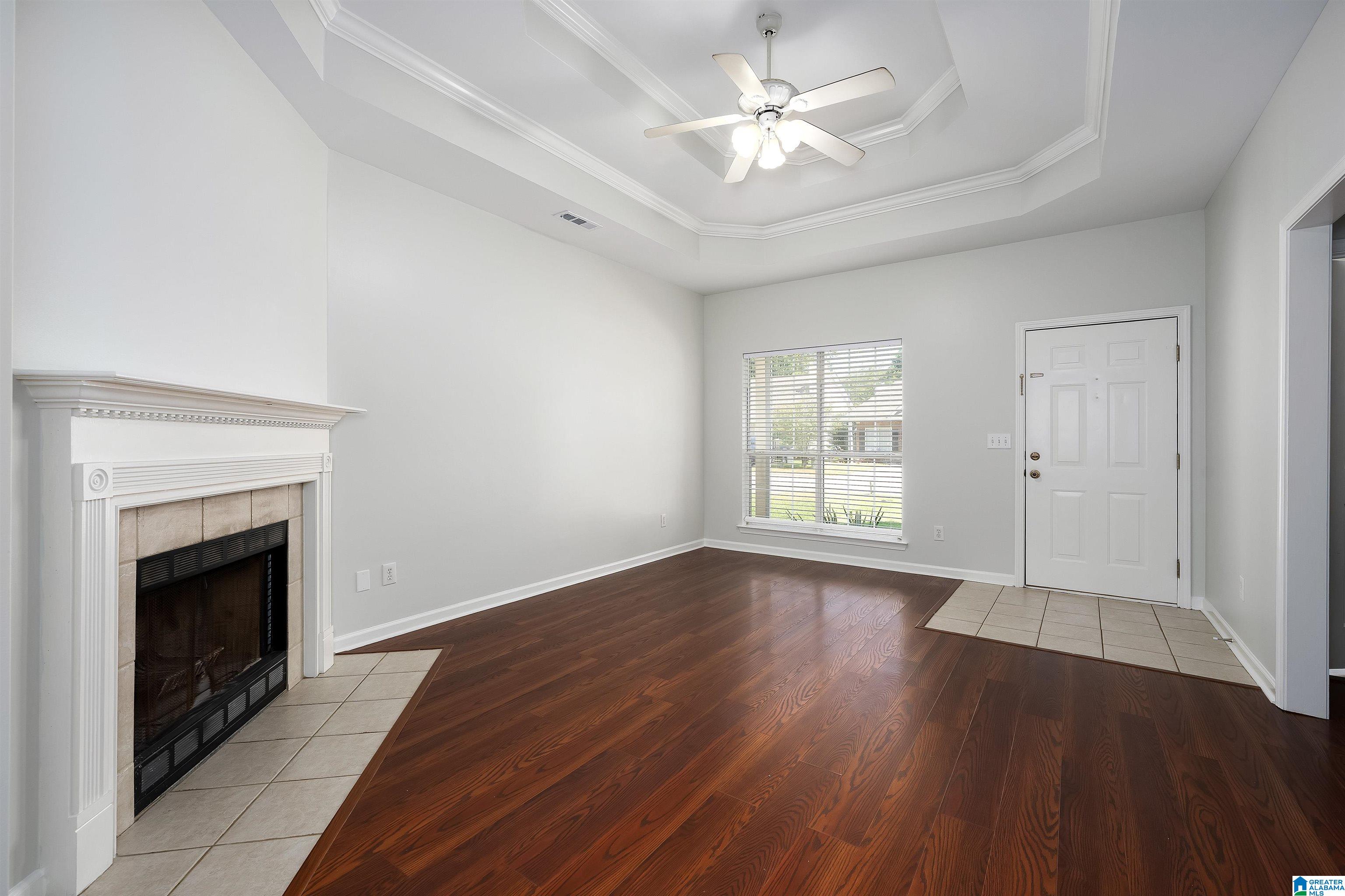 7566 SPENCER LANE