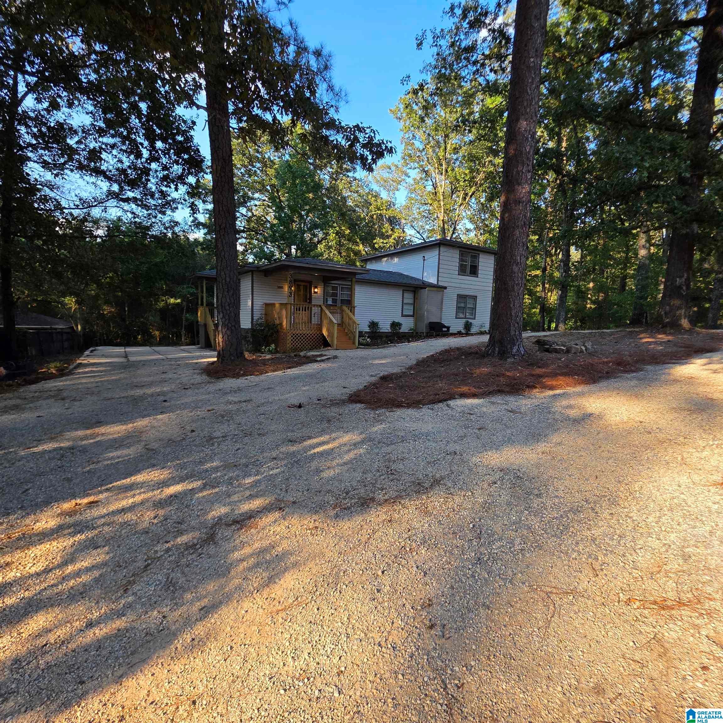 3893 PARKWOOD ROAD
