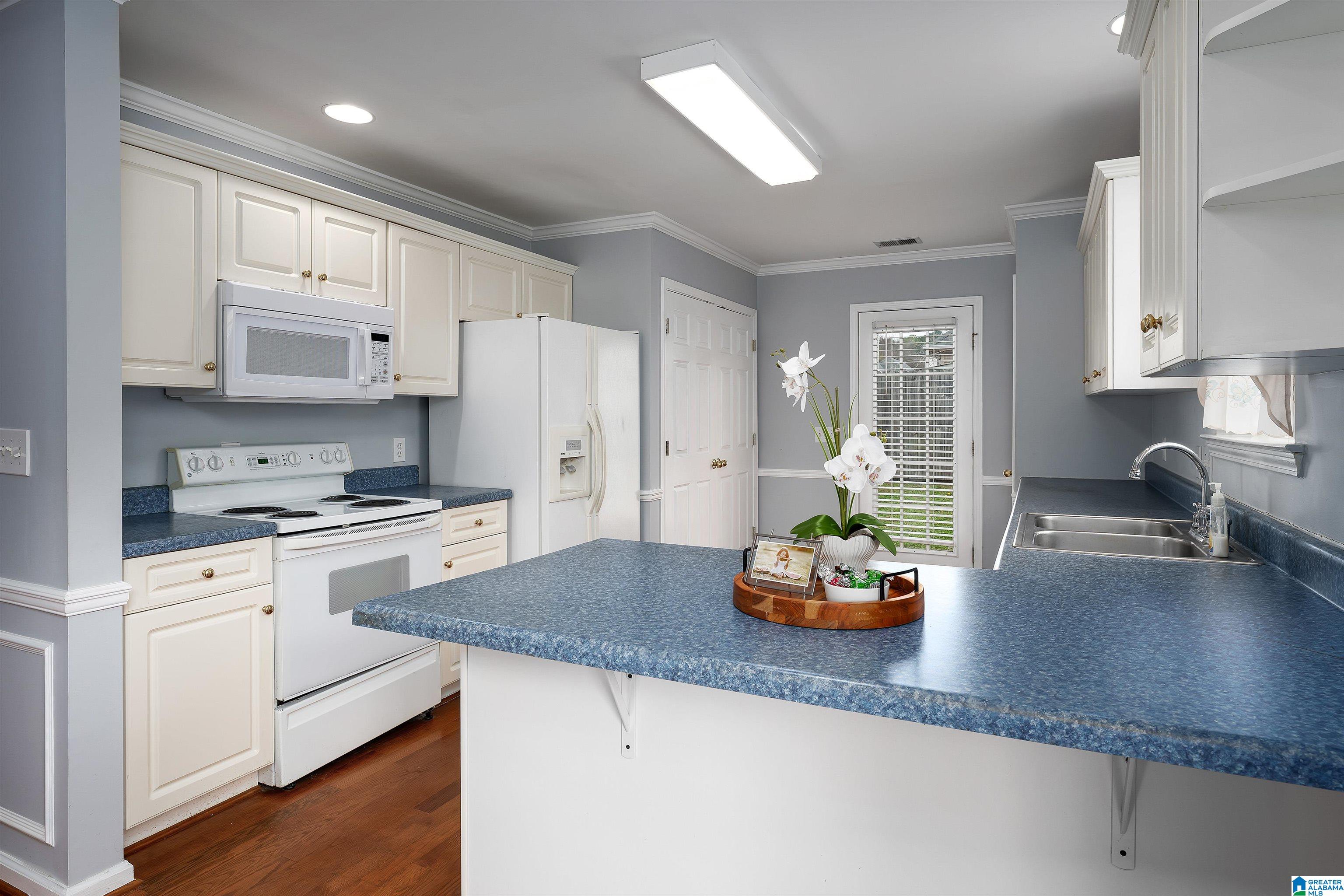 7414 WYNDHAM PARKWAY