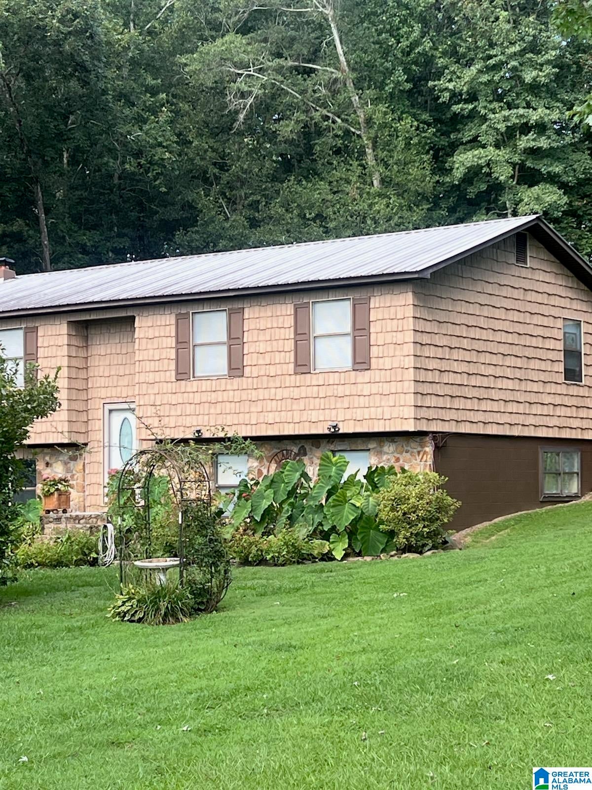 303 MURPHREE ROAD