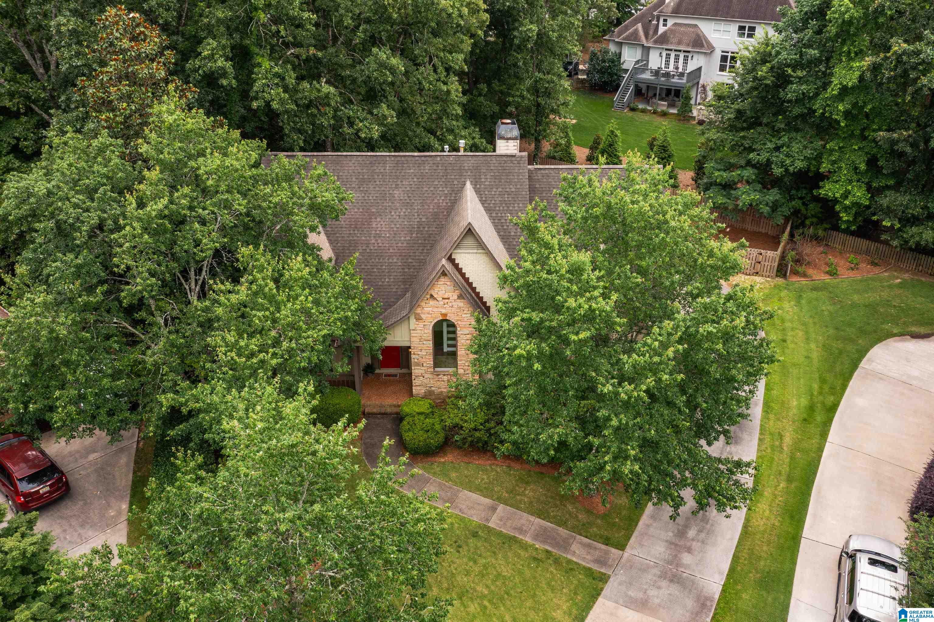 2157 CAMERON CIRCLE