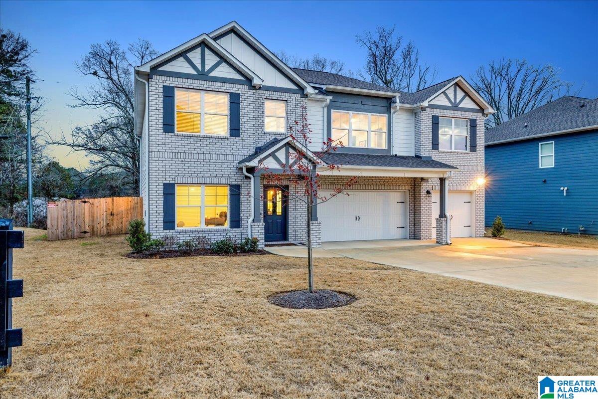 1404 N WYNLAKE DRIVE