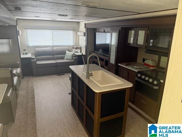 1263 POINTE SOUTH DRIVE