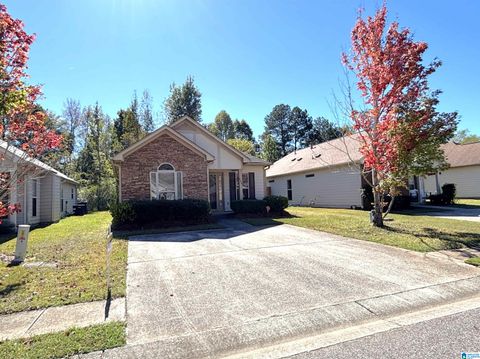 Photo of 450 Fox Run Circle, PELL CITY, AL 35125 (MLS # 21449235)