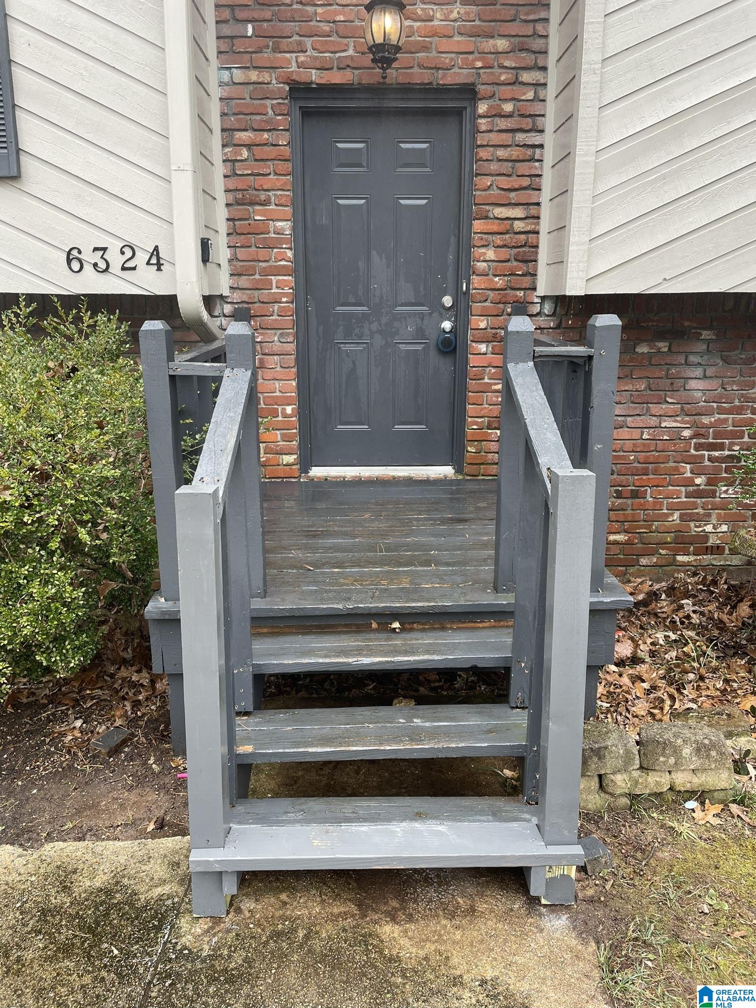 6324 STONEHAVEN LANE