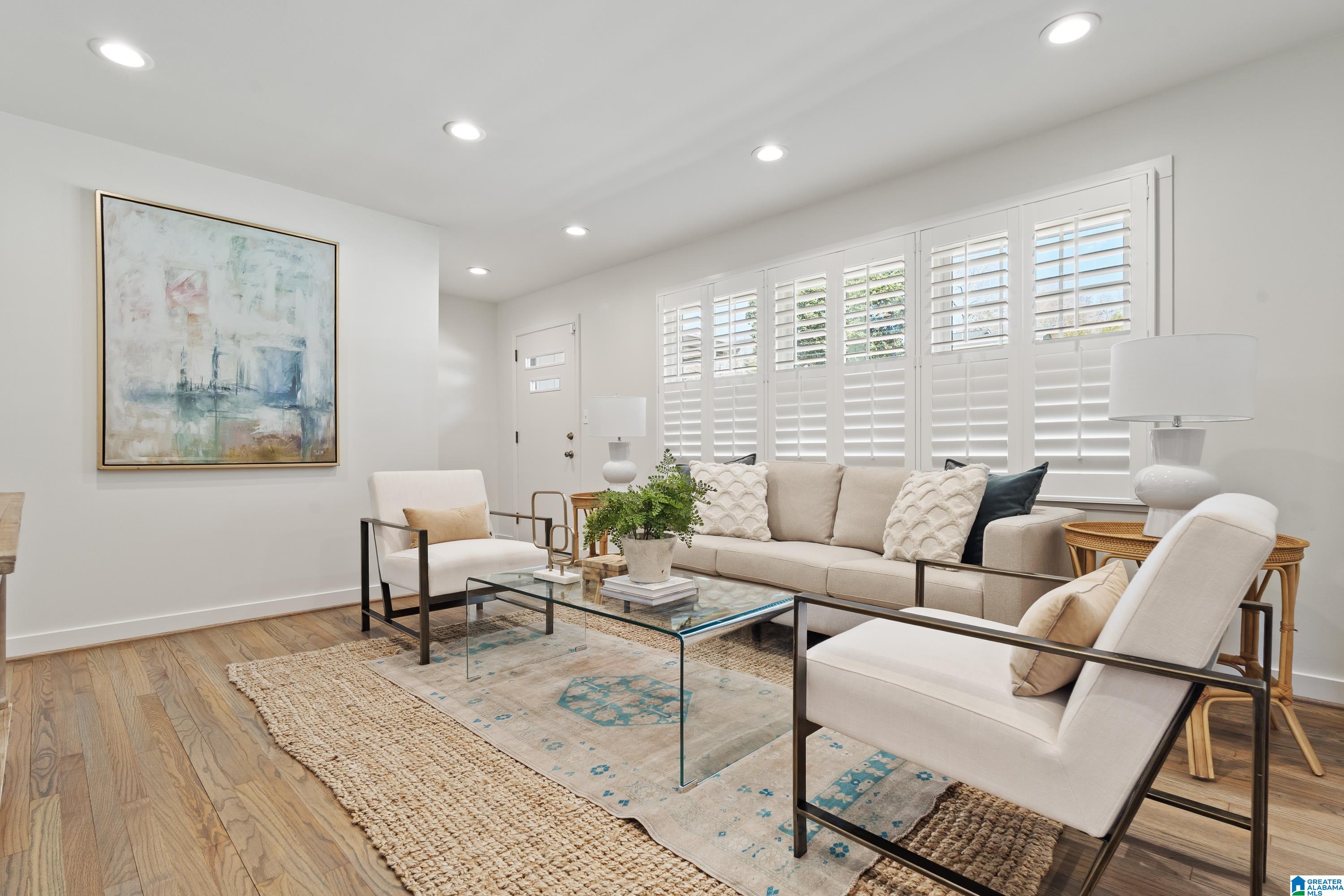 2129 RIDGEVIEW DRIVE