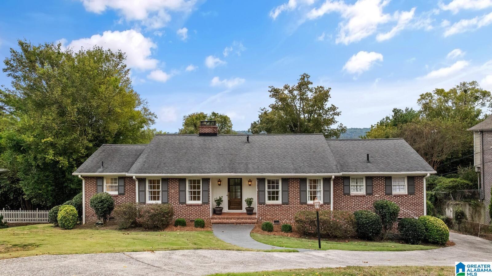156 PEACHTREE ROAD