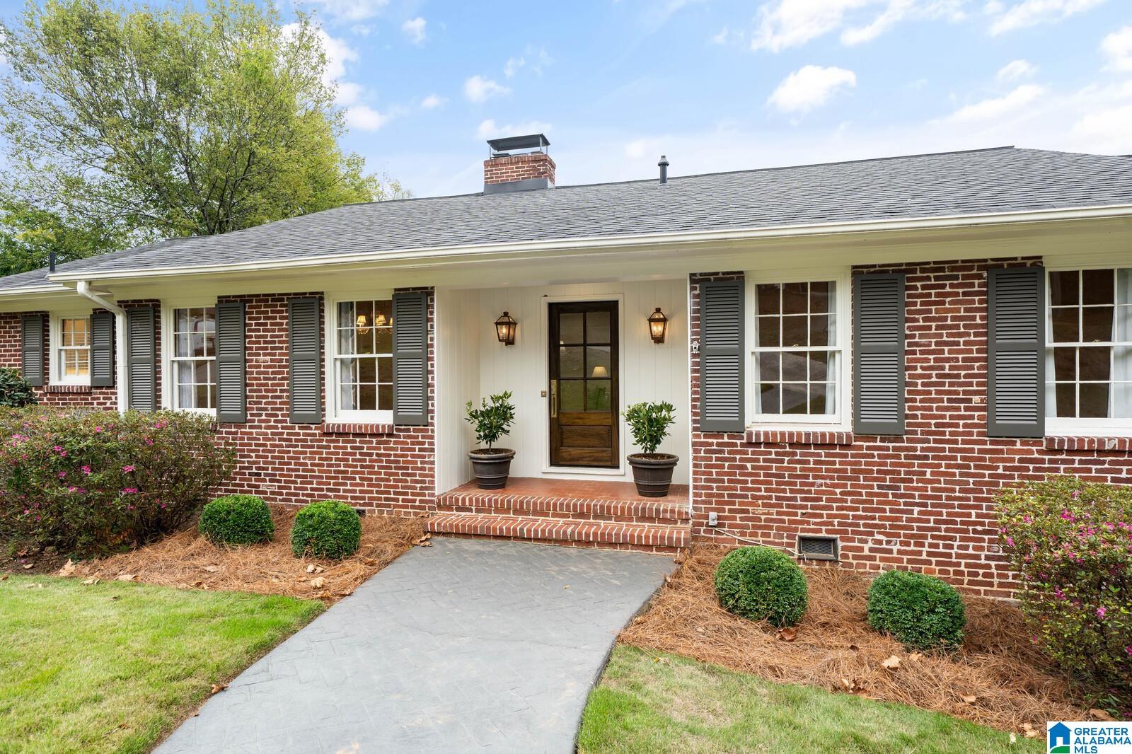 156 PEACHTREE ROAD