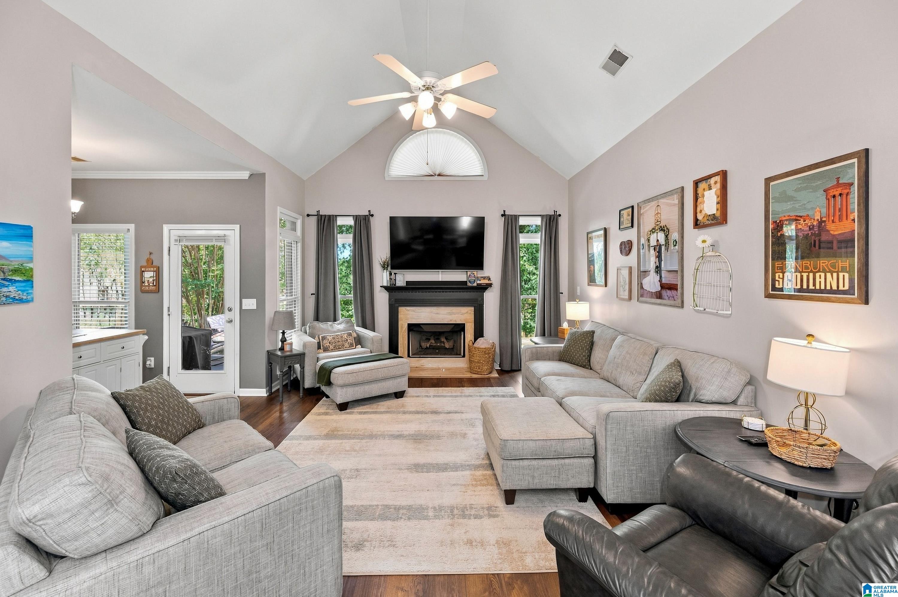 211 BEAVER CREEK PARKWAY