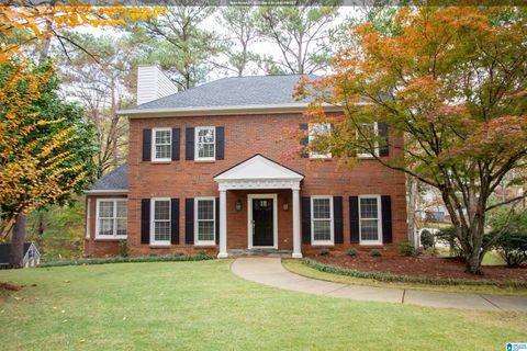 2100 RIVERINE OAKS PLACE HOOVER AL 35244