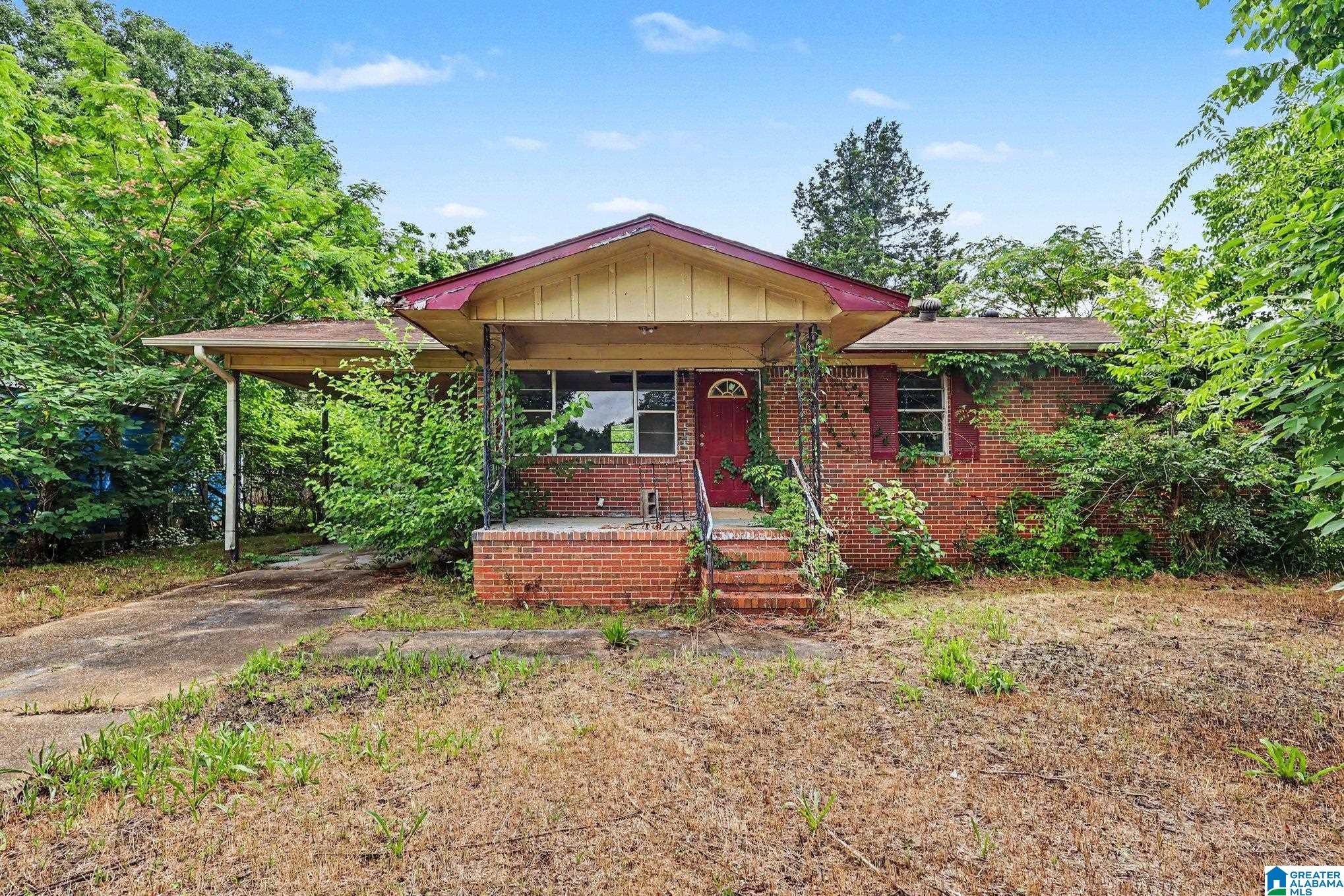 Photo 1 of 23 — 2204 SHORT 14TH STREET N, BESSEMER, AL 35020