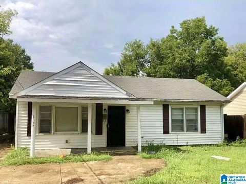 Photo of 509 Chisholm Road, MONTGOMERY, AL 36110 (MLS # 21449327)