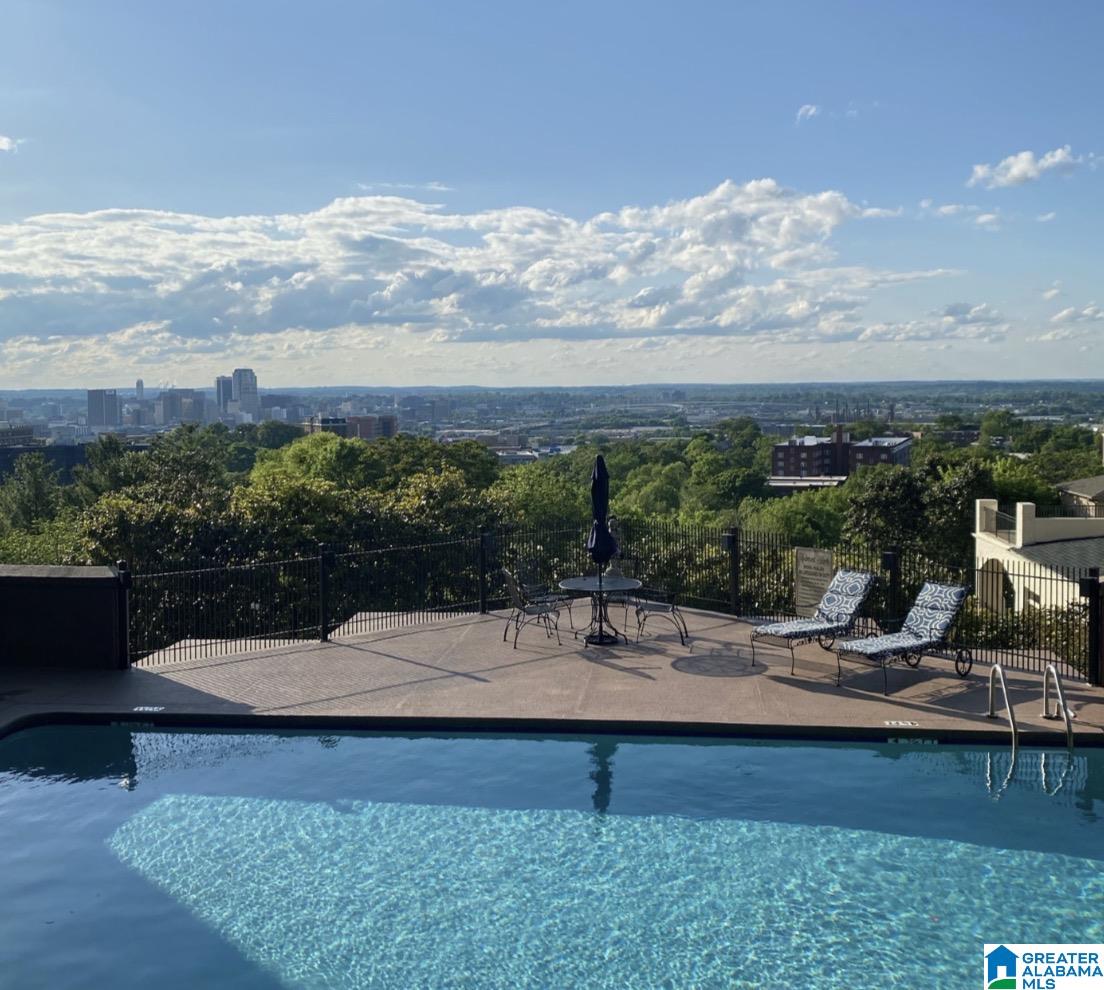 2944 REDMONT PARK LANE