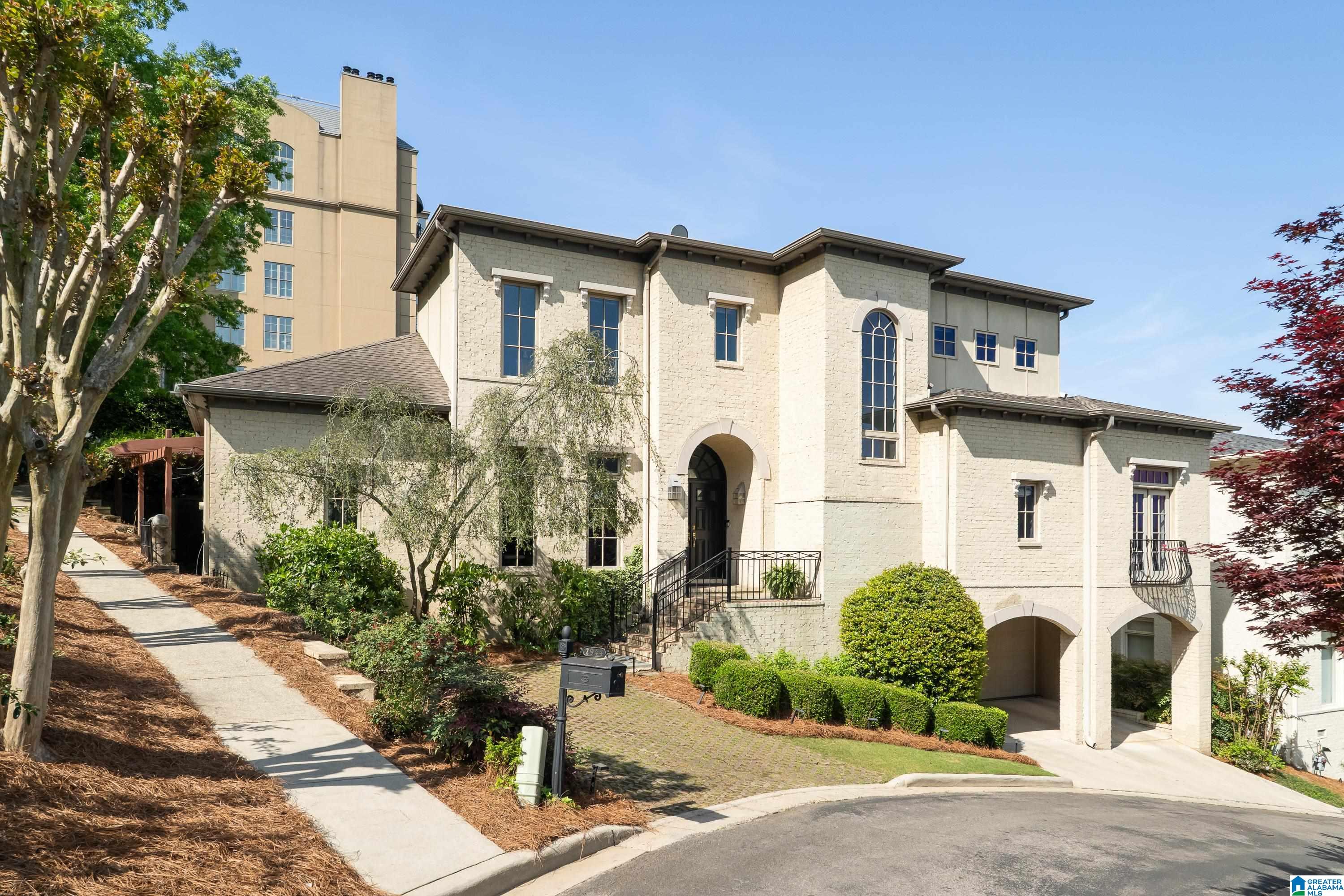 2944 REDMONT PARK LANE