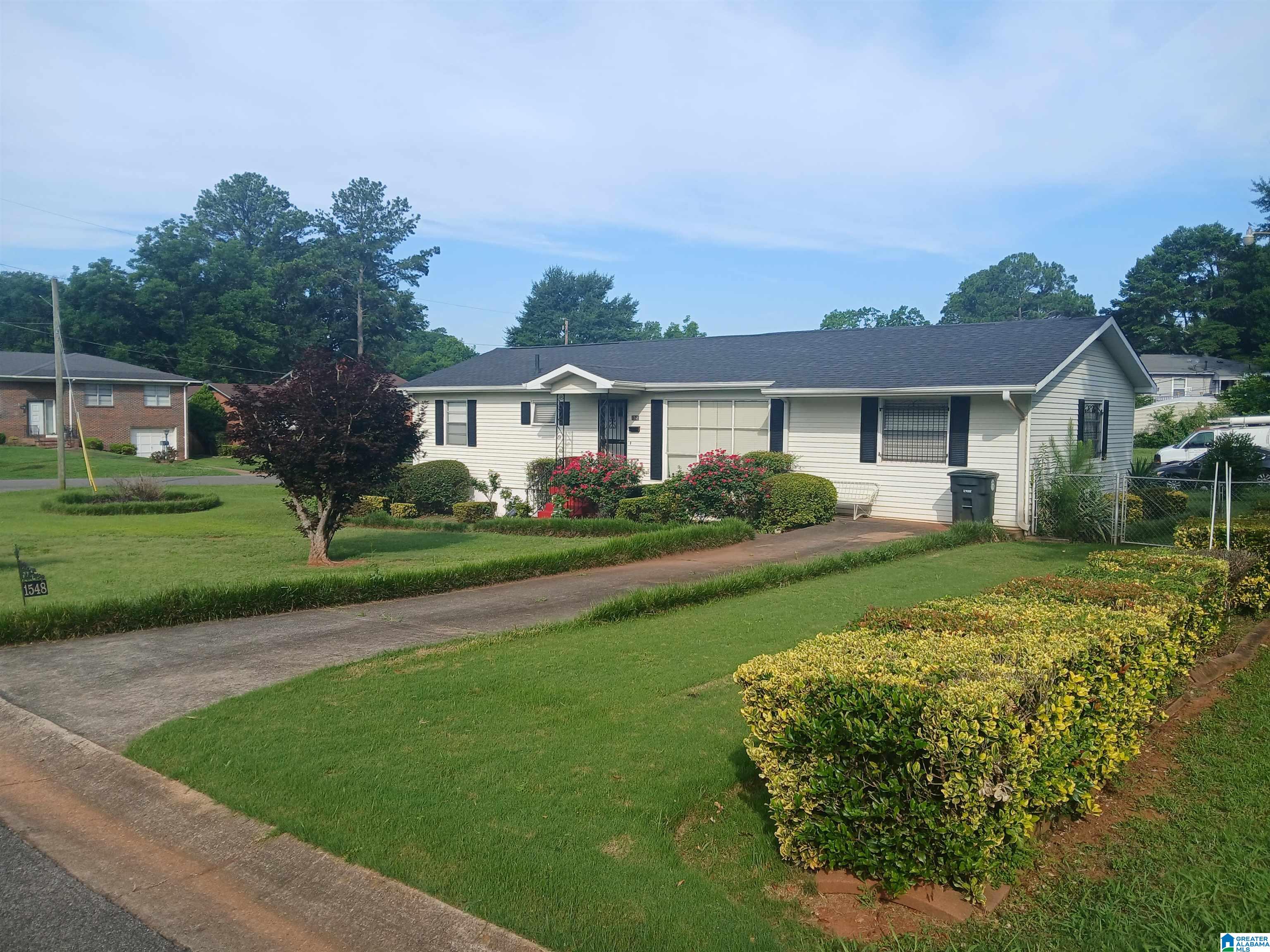 Photo 1 of 18 — 1548 ELM STREET SW, BIRMINGHAM, AL 35211