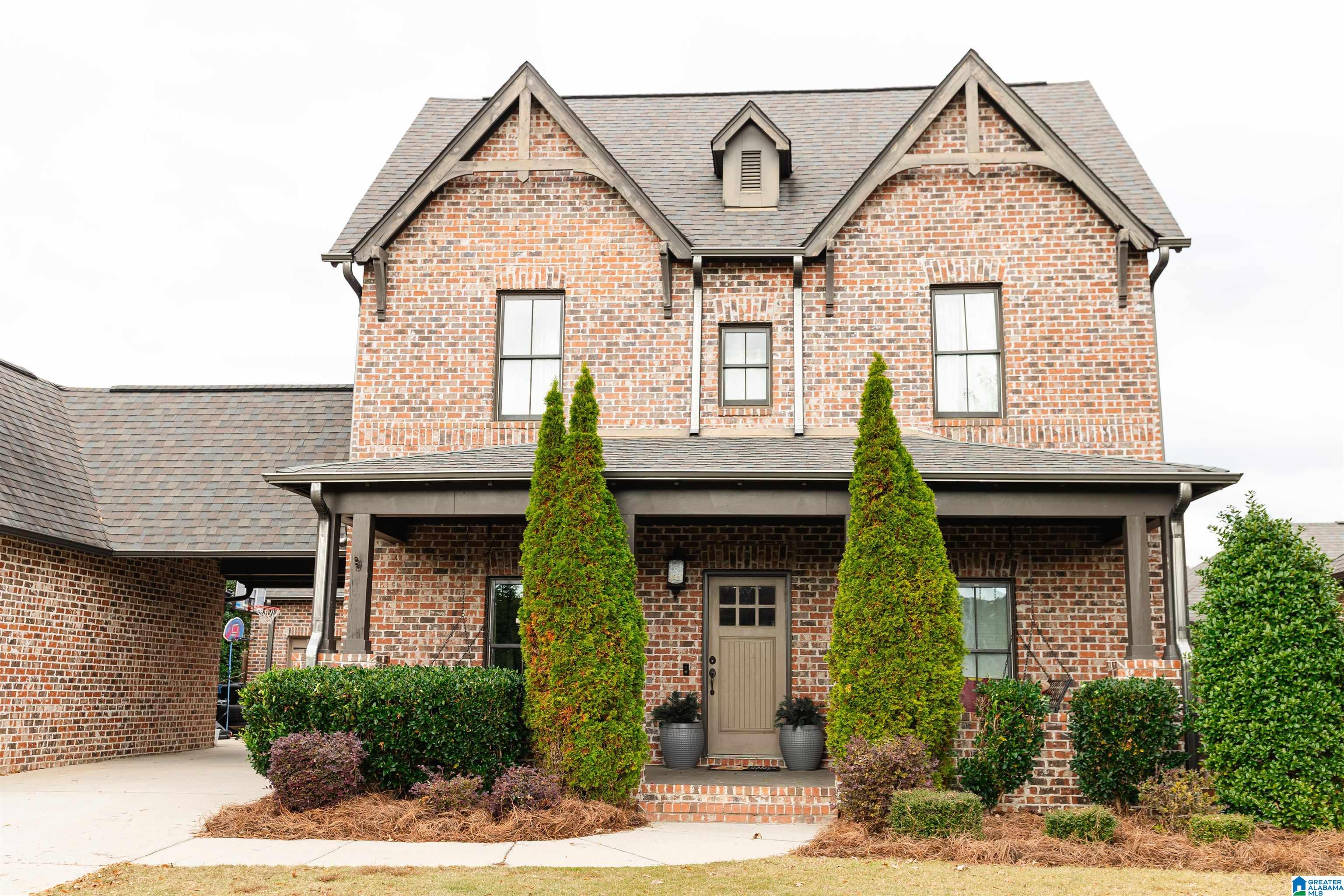 4896 PROVENCE CIRCLE