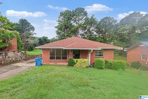 Photo of 6536 Cherokee Drive, FAIRFIELD, AL 35064 (MLS # 21465432)