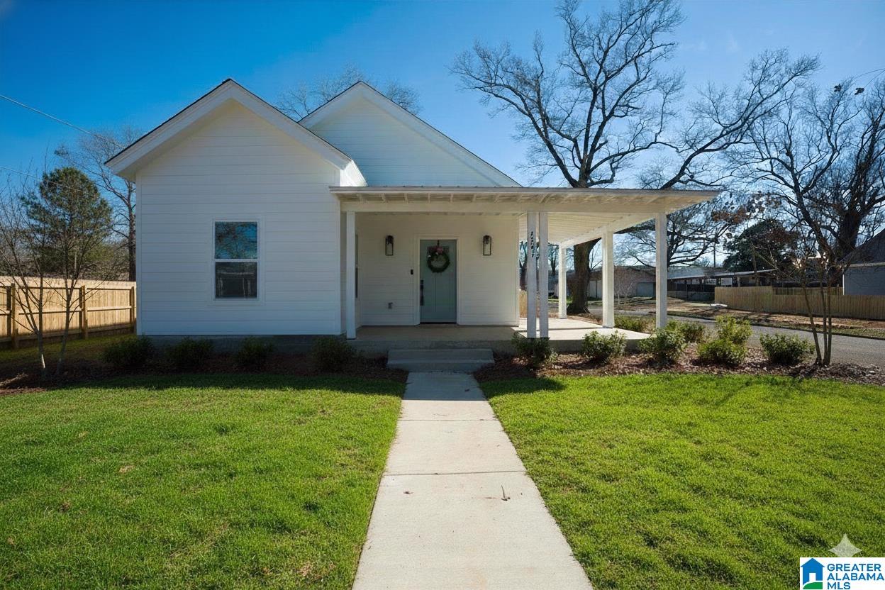 Photo 1 of 36 — 4901 2ND AVENUE N, BIRMINGHAM, AL 35212