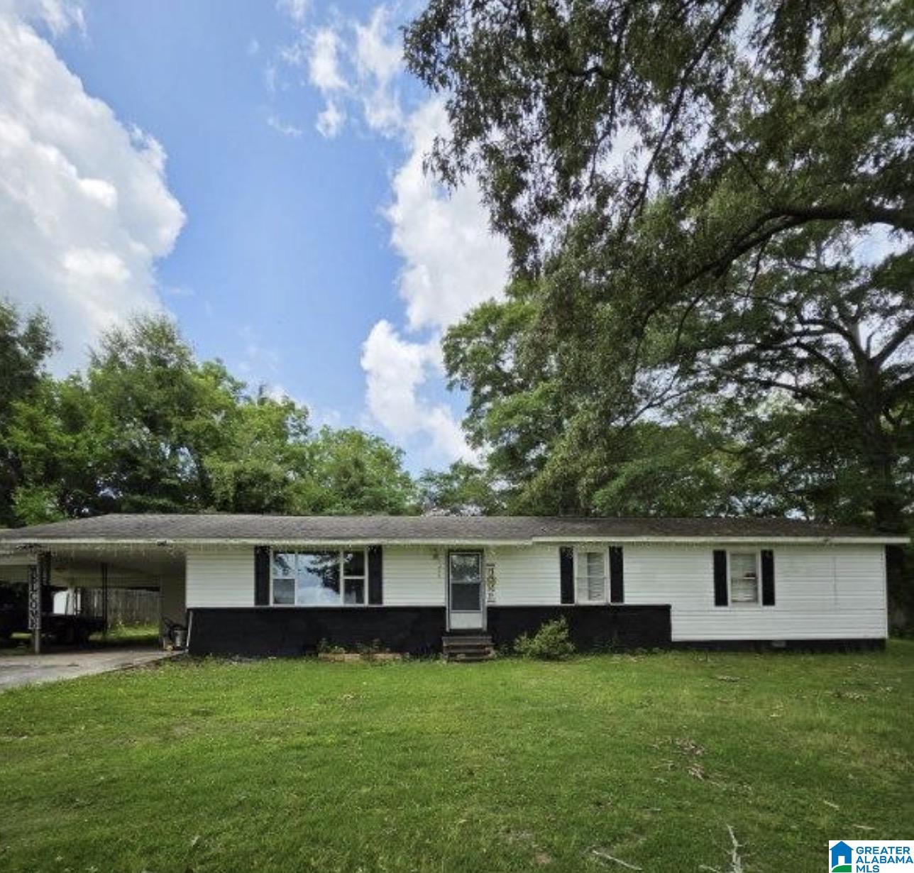 Photo 1 of 15 — 2008 18TH AVENUE, HALEYVILLE, AL 35565