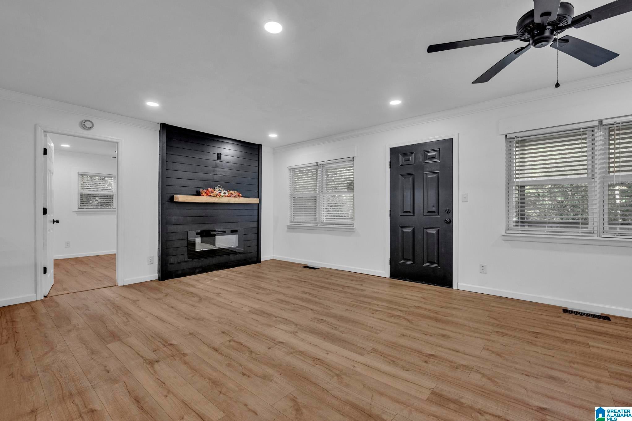 41 WILLIAMS DRIVE