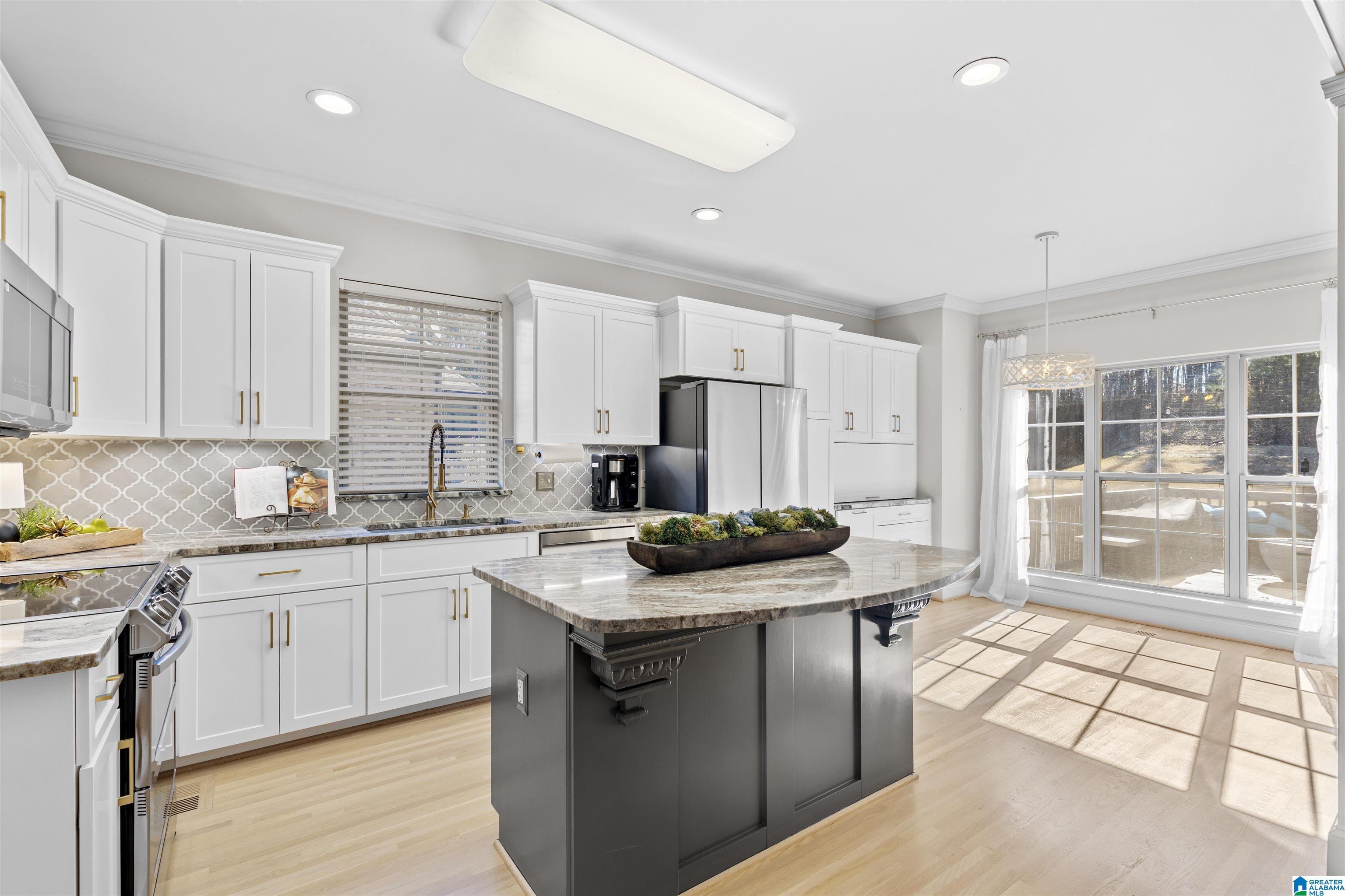 22539 TIMBERWOOD DRIVE