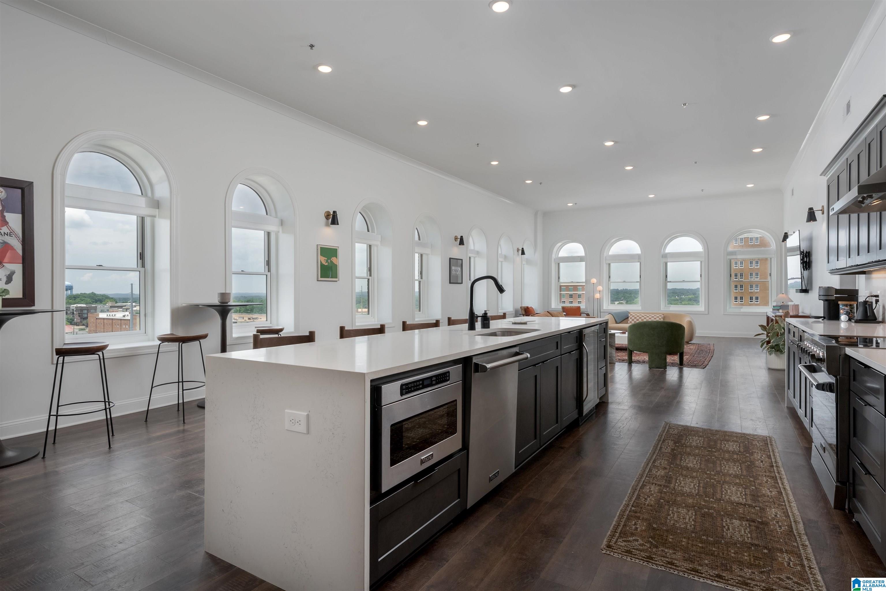 601 GREENSBORO AVENUE 700