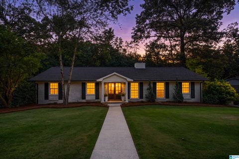 1321 WILLOUGHBY ROAD VESTAVIA HILLS AL 35216