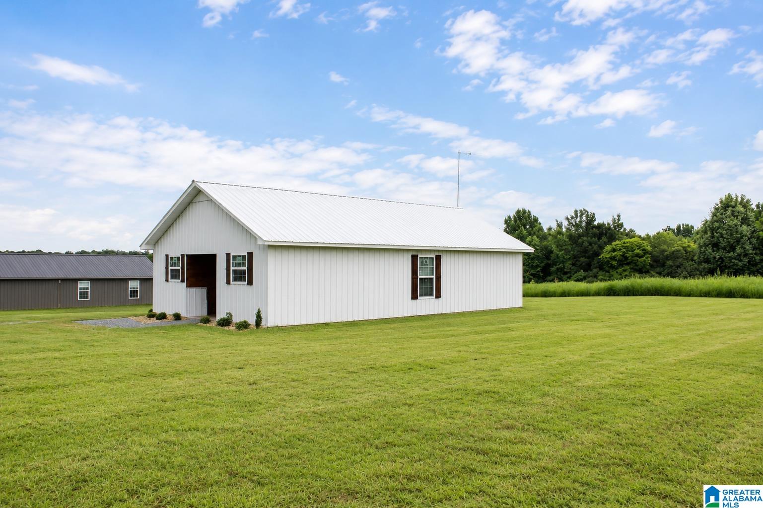 308 COUNTY ROAD 882 - Photo 2