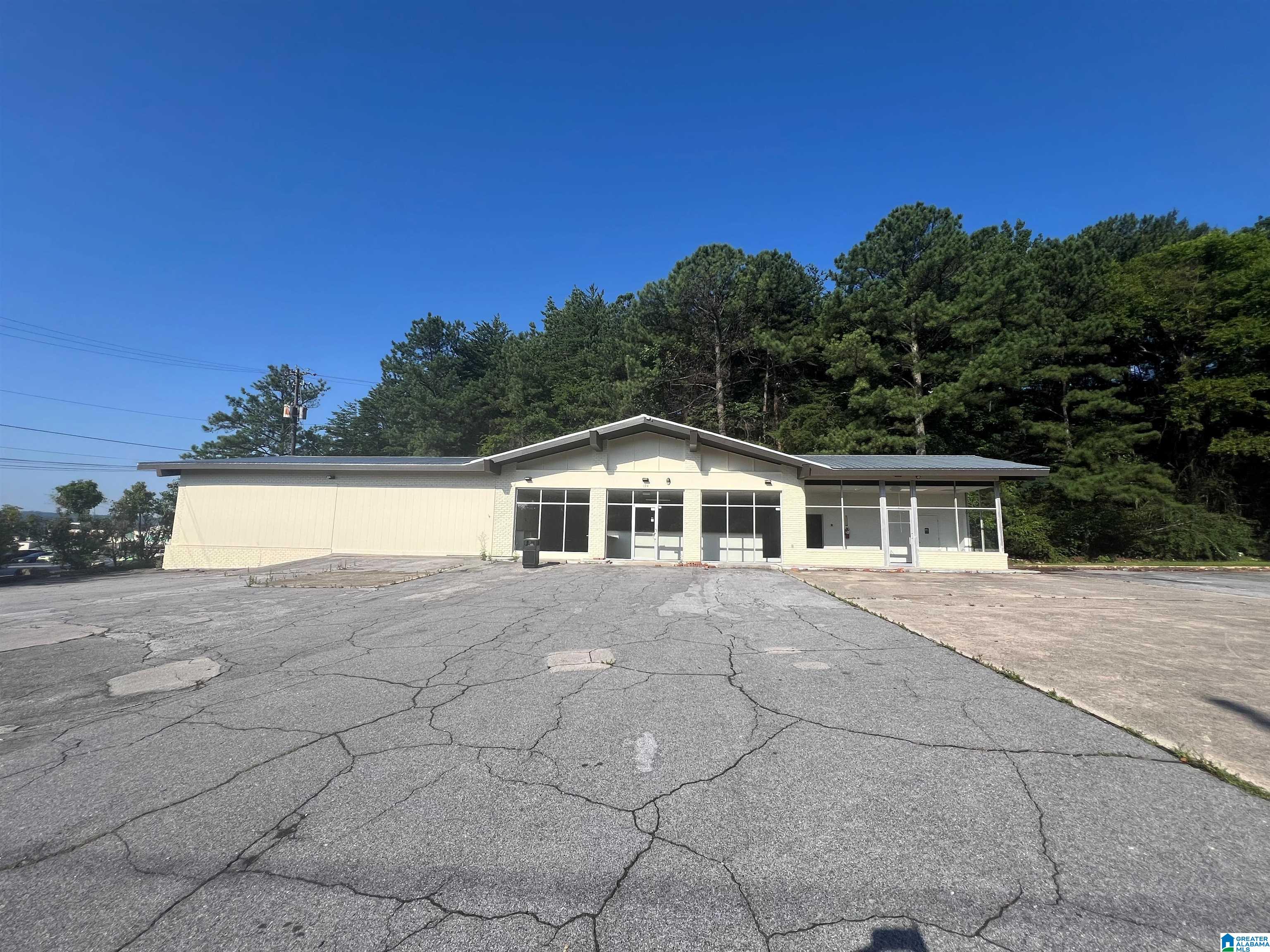 194 GREEN SPRINGS HIGHWAY