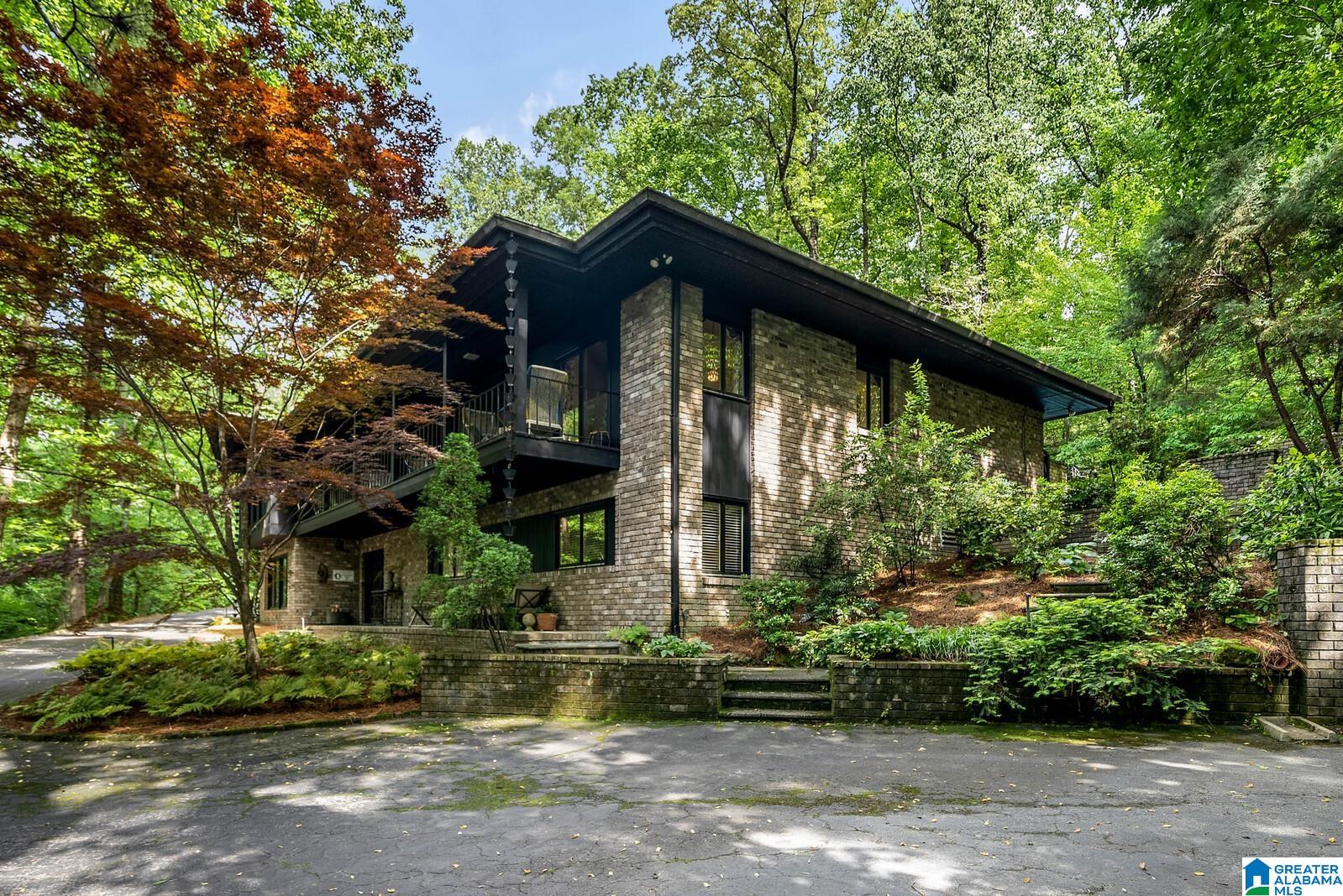 3343 BROOKWOOD ROAD