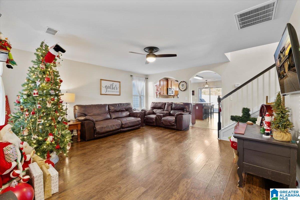 355 MORNING MIST LANE