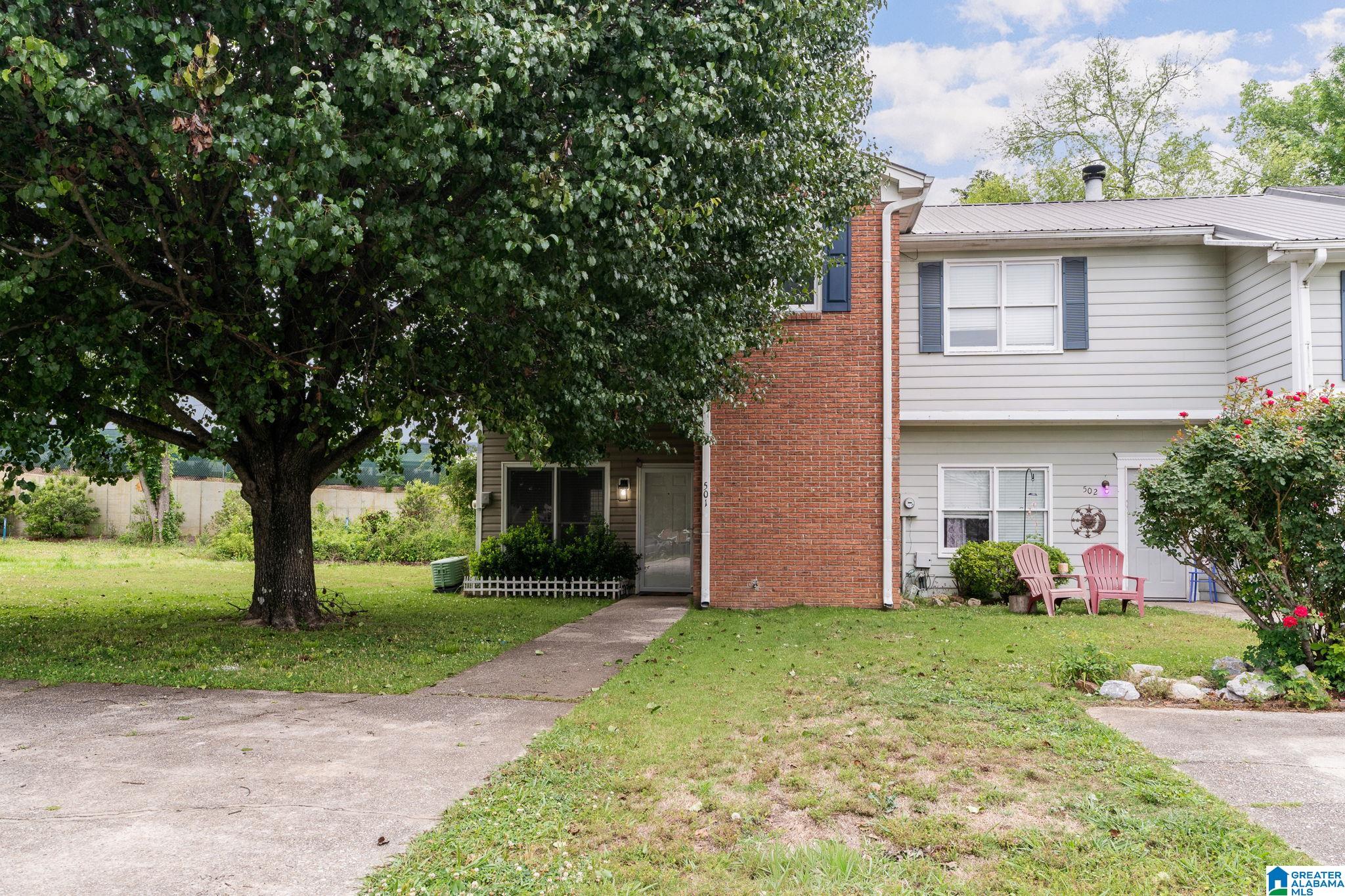 501 HILLSBORO LANE