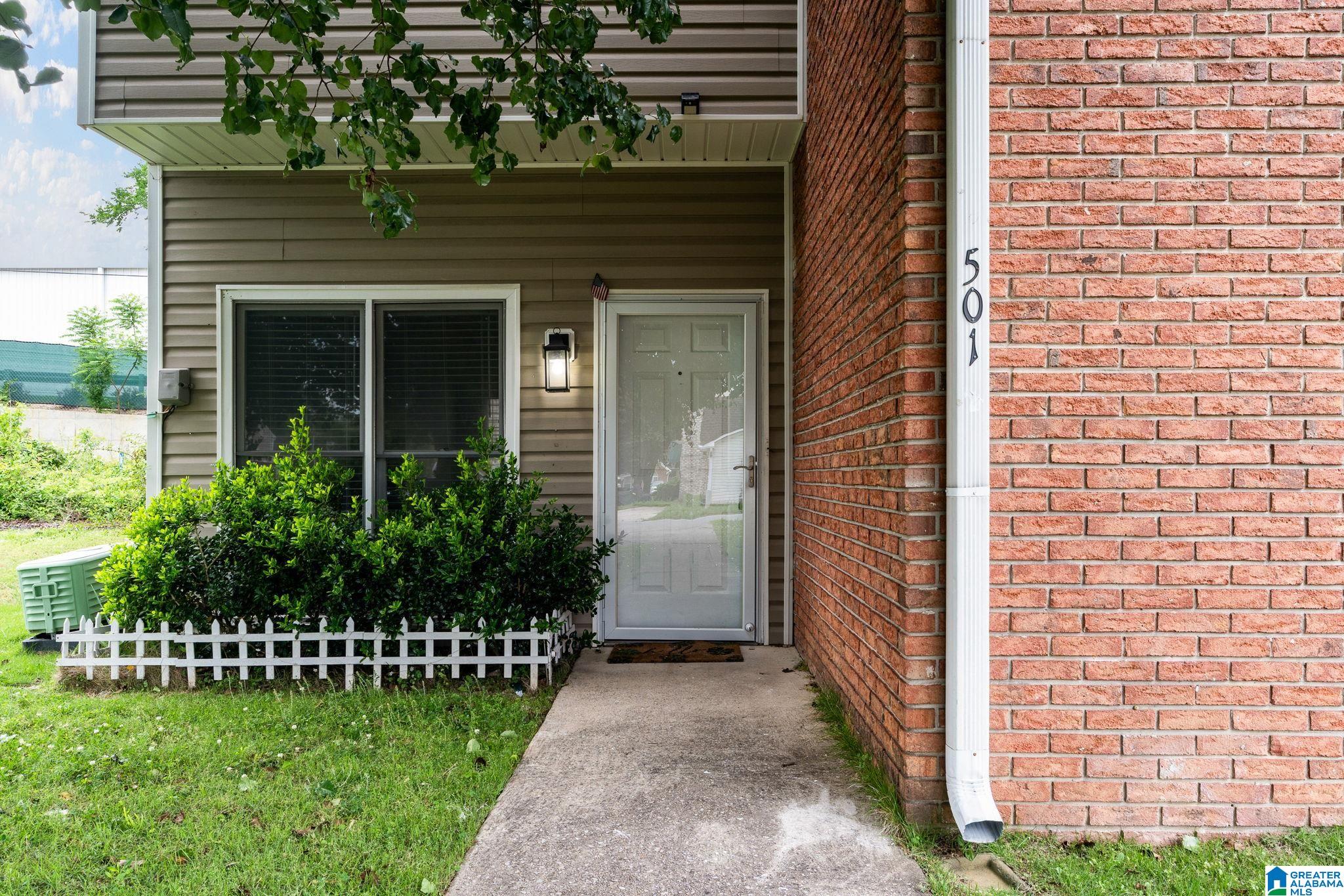 Photo 1 of 26 — 501 HILLSBORO LANE, HELENA, AL 35080