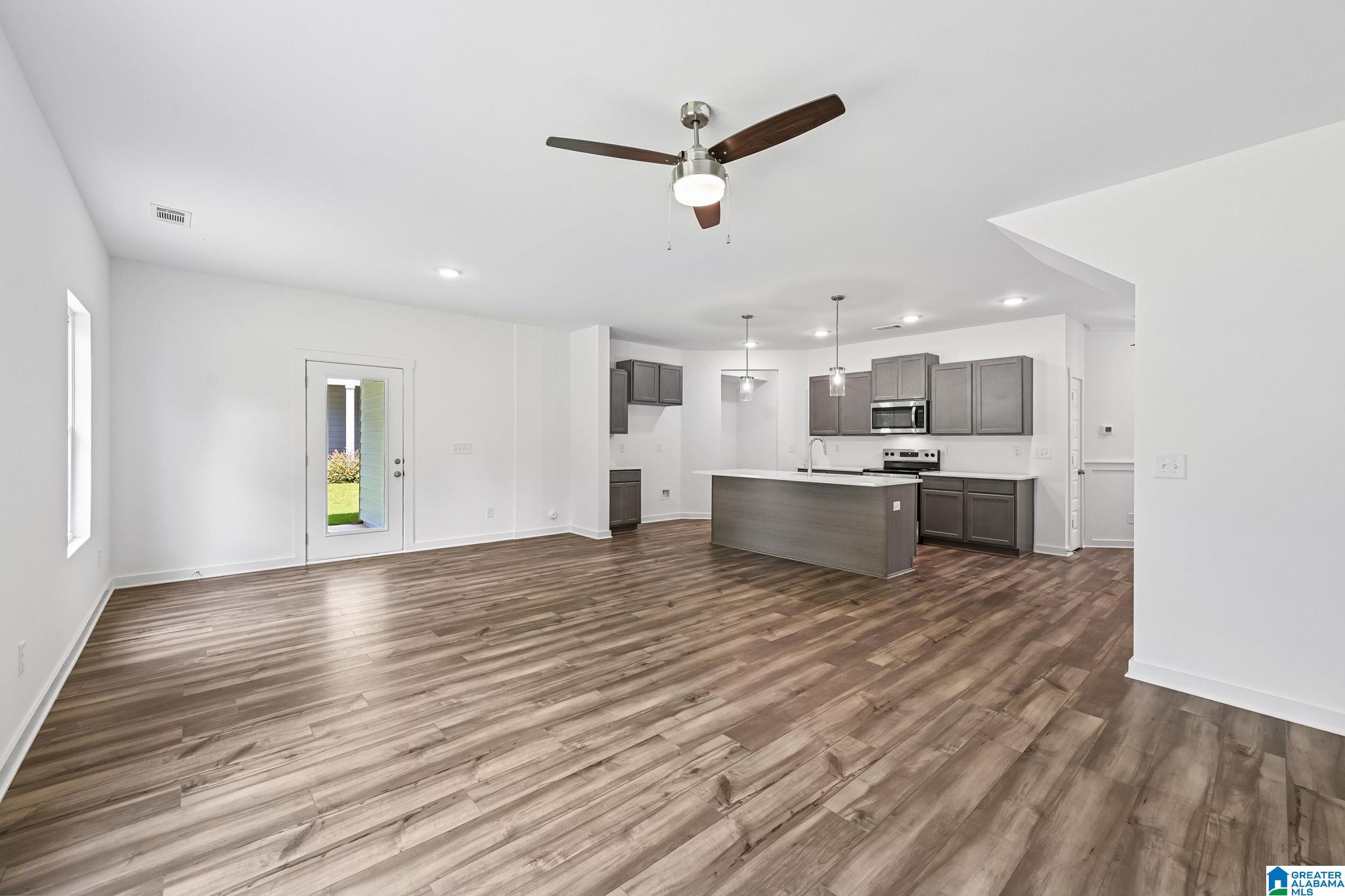 09886 ROSEVILLE PLACE
