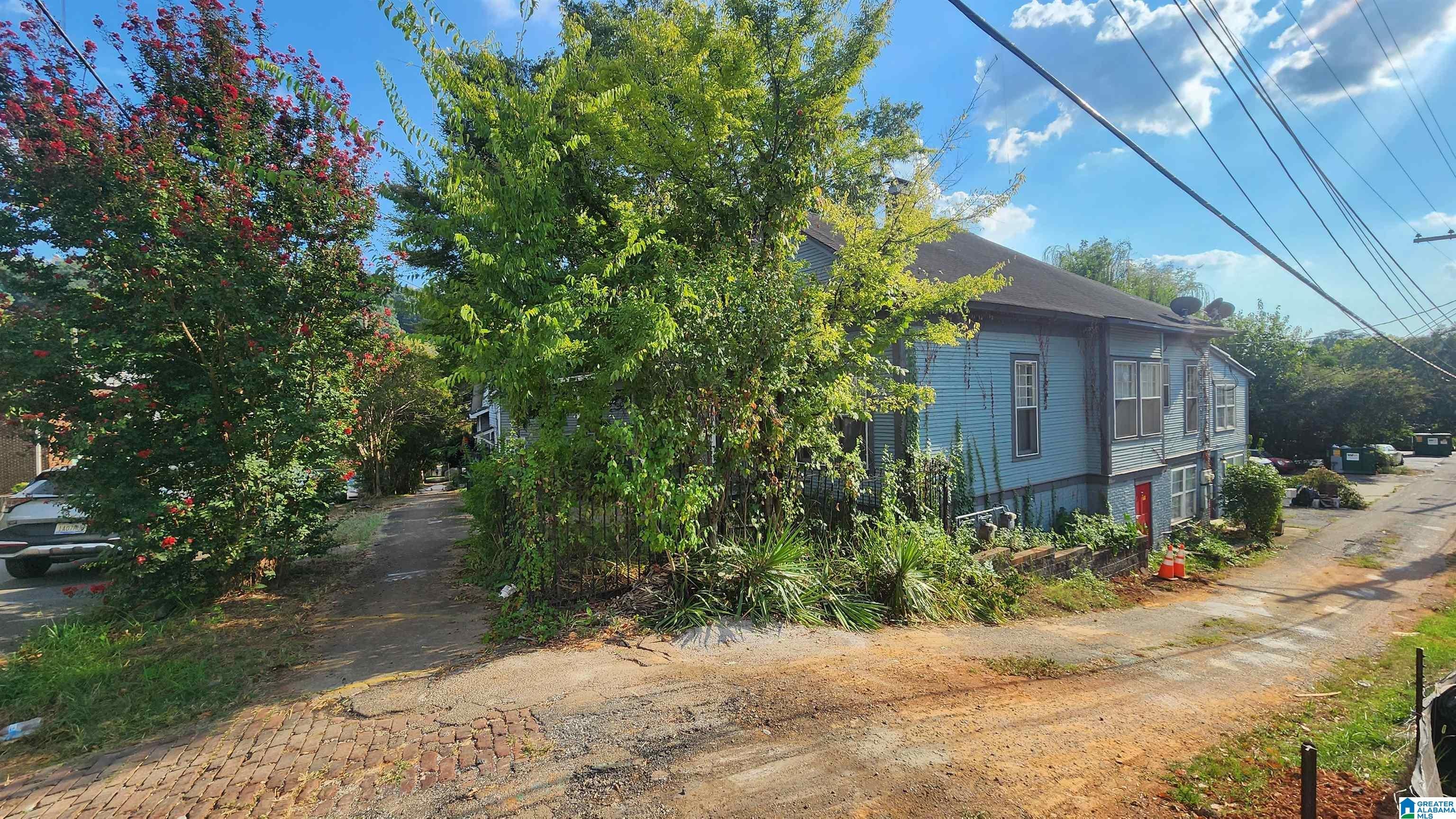 1316 16TH STREET S