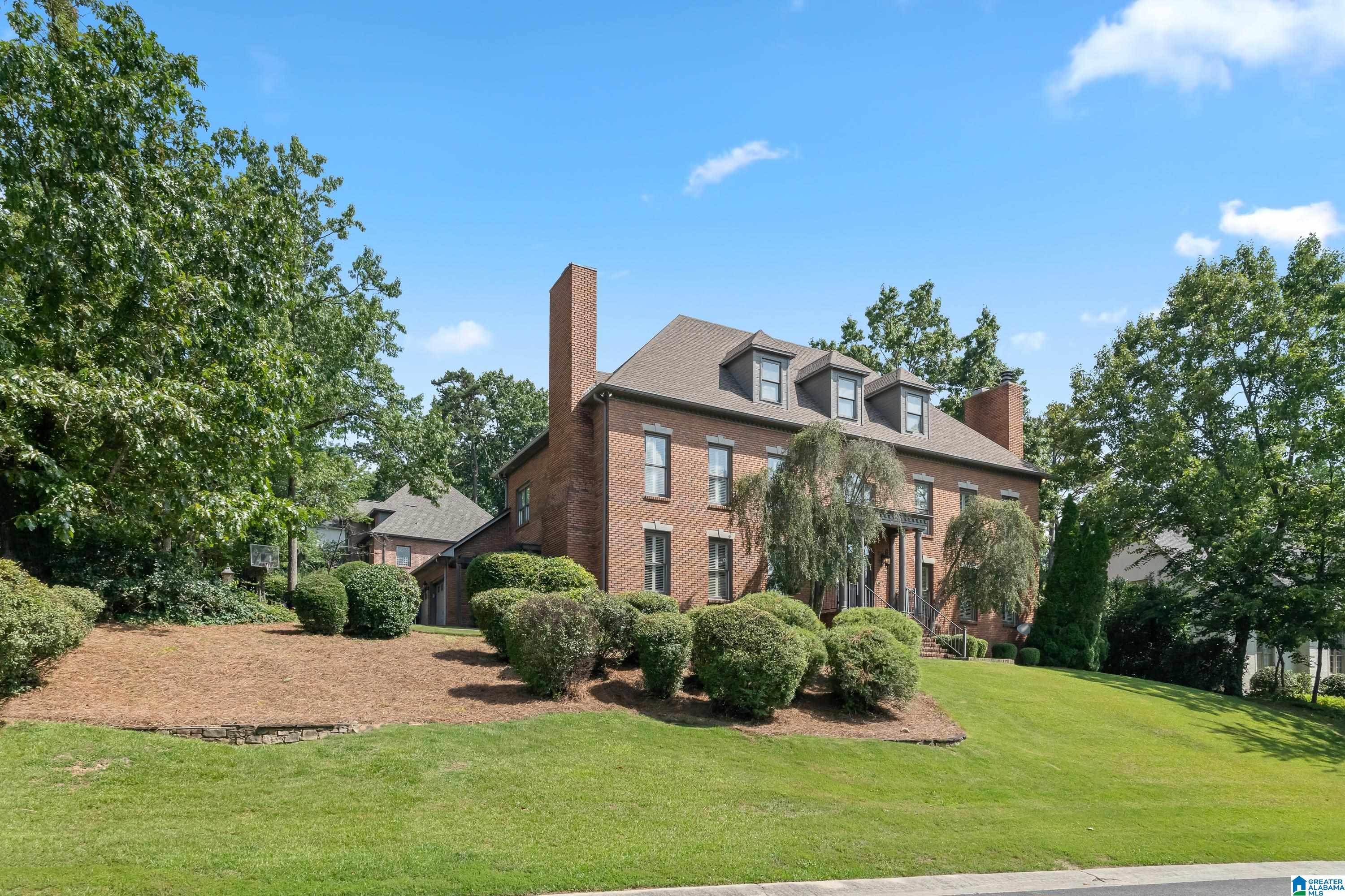 4900 BRANDYWOOD DRIVE