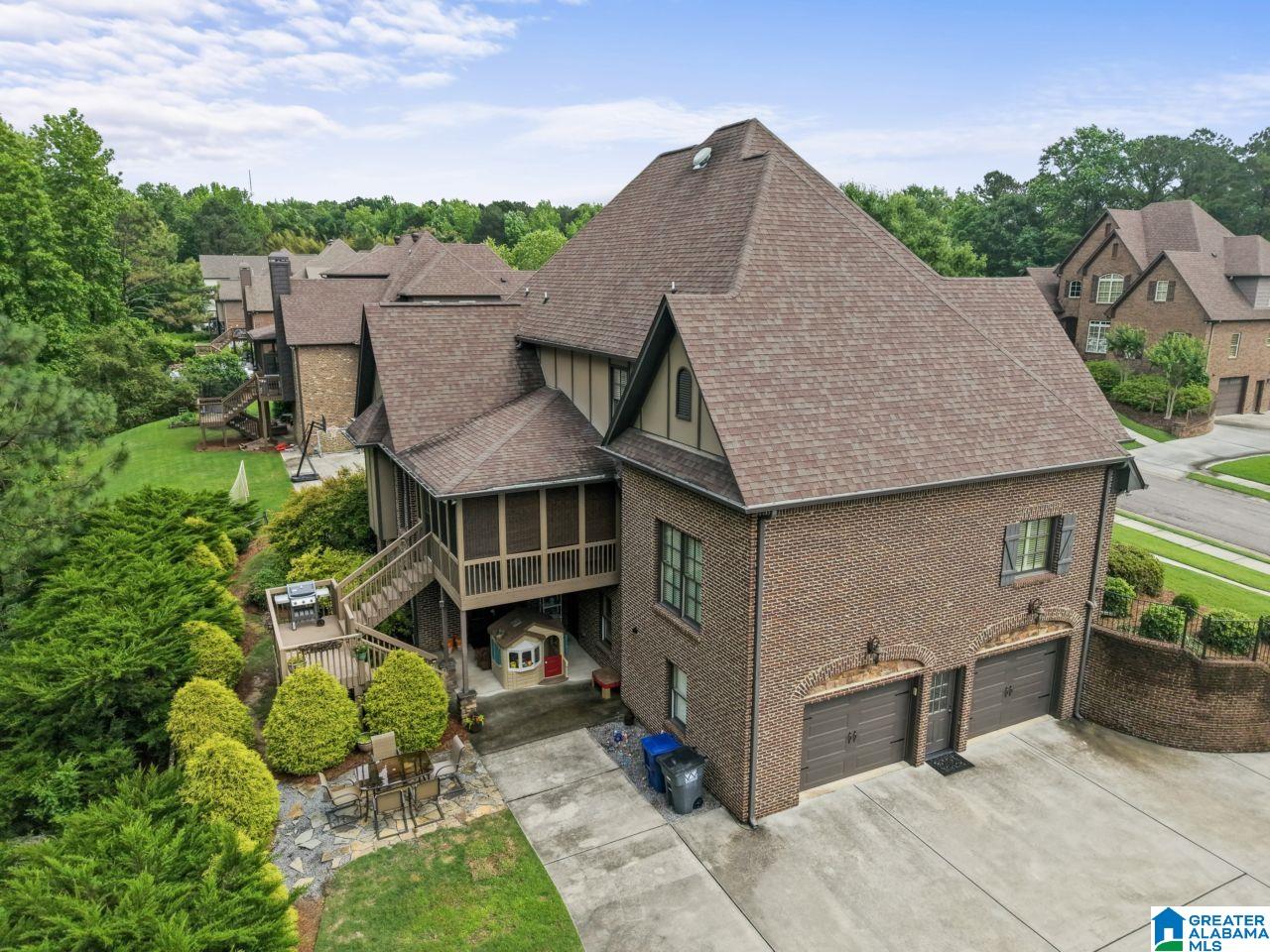 5942 DEER CREST LANE