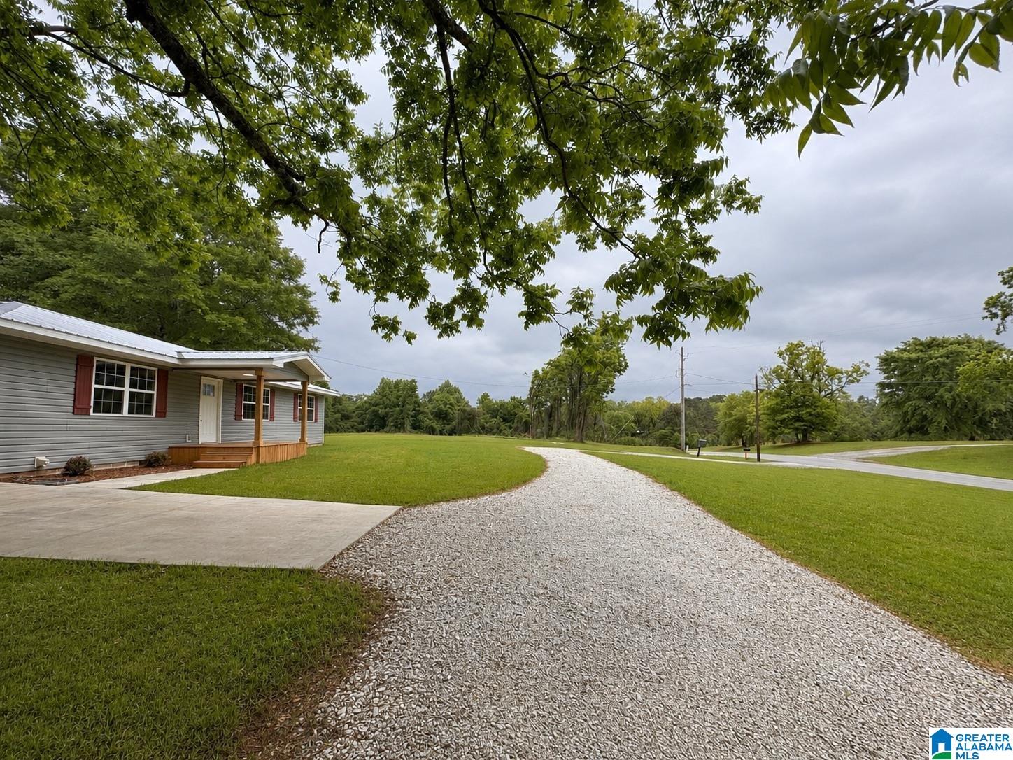 815 BLAKES FERRY ROAD