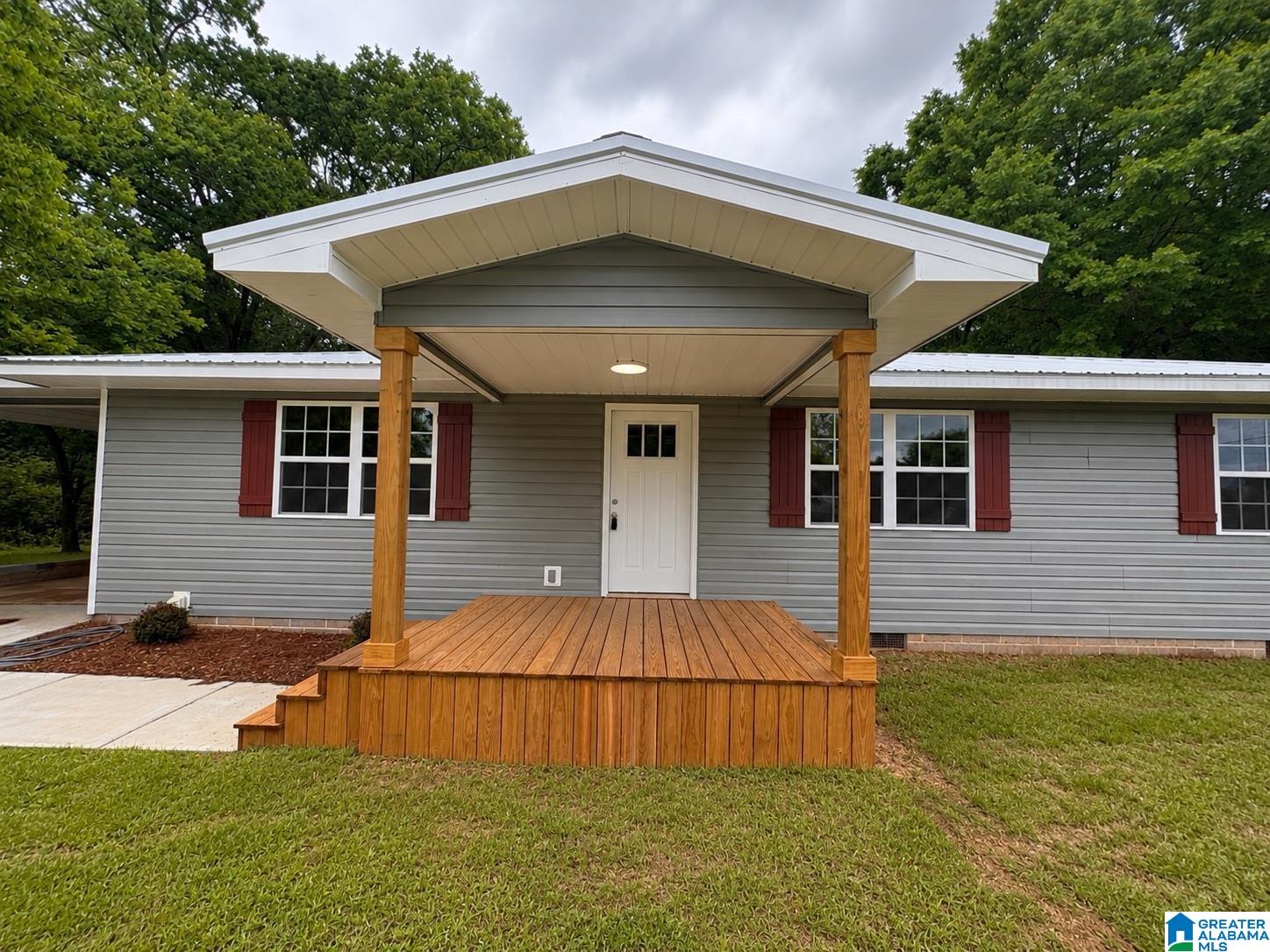 815 BLAKES FERRY ROAD