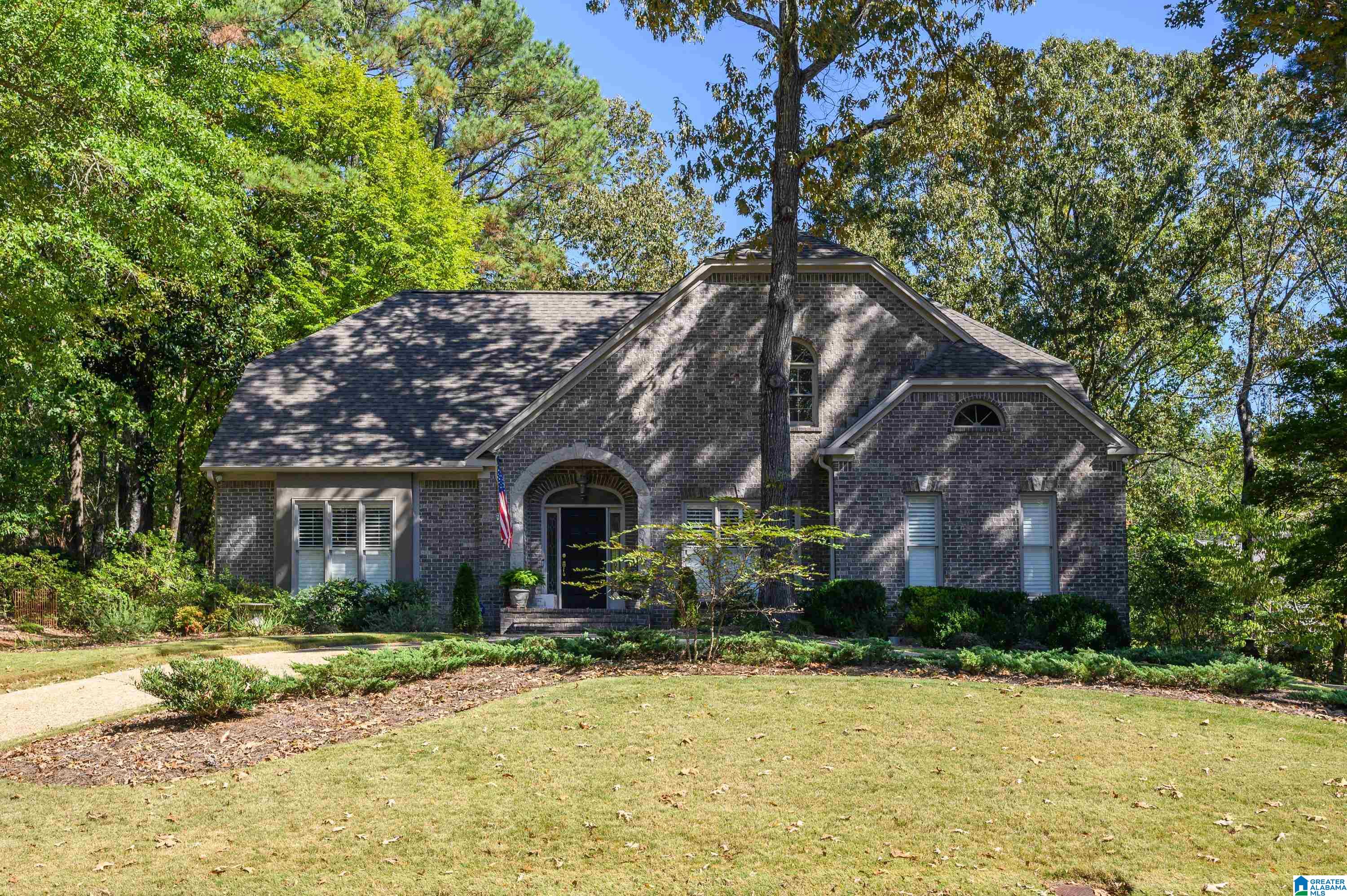 5113 TRACE CROSSINGS DRIVE
