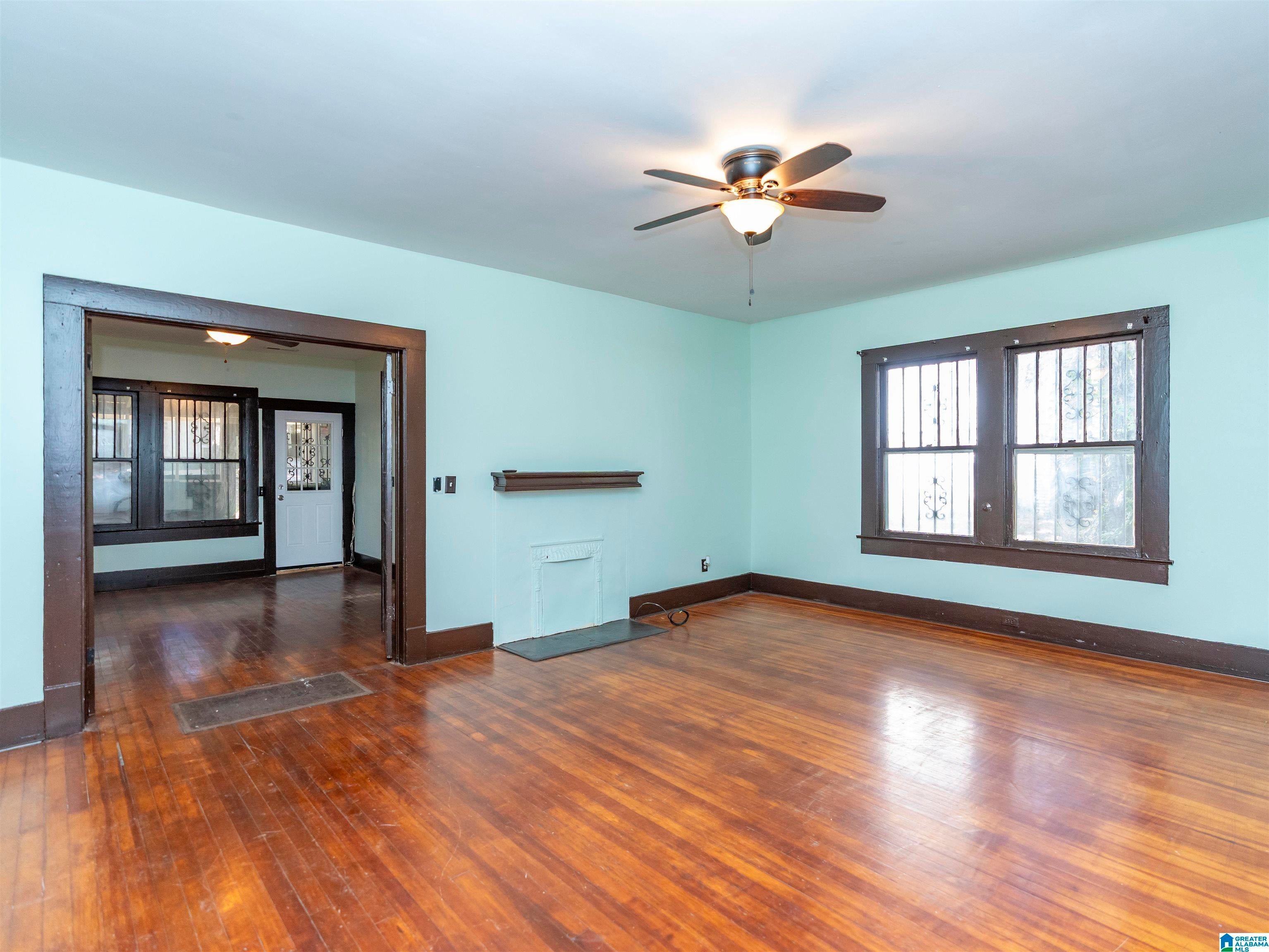 3724 28TH STREET N